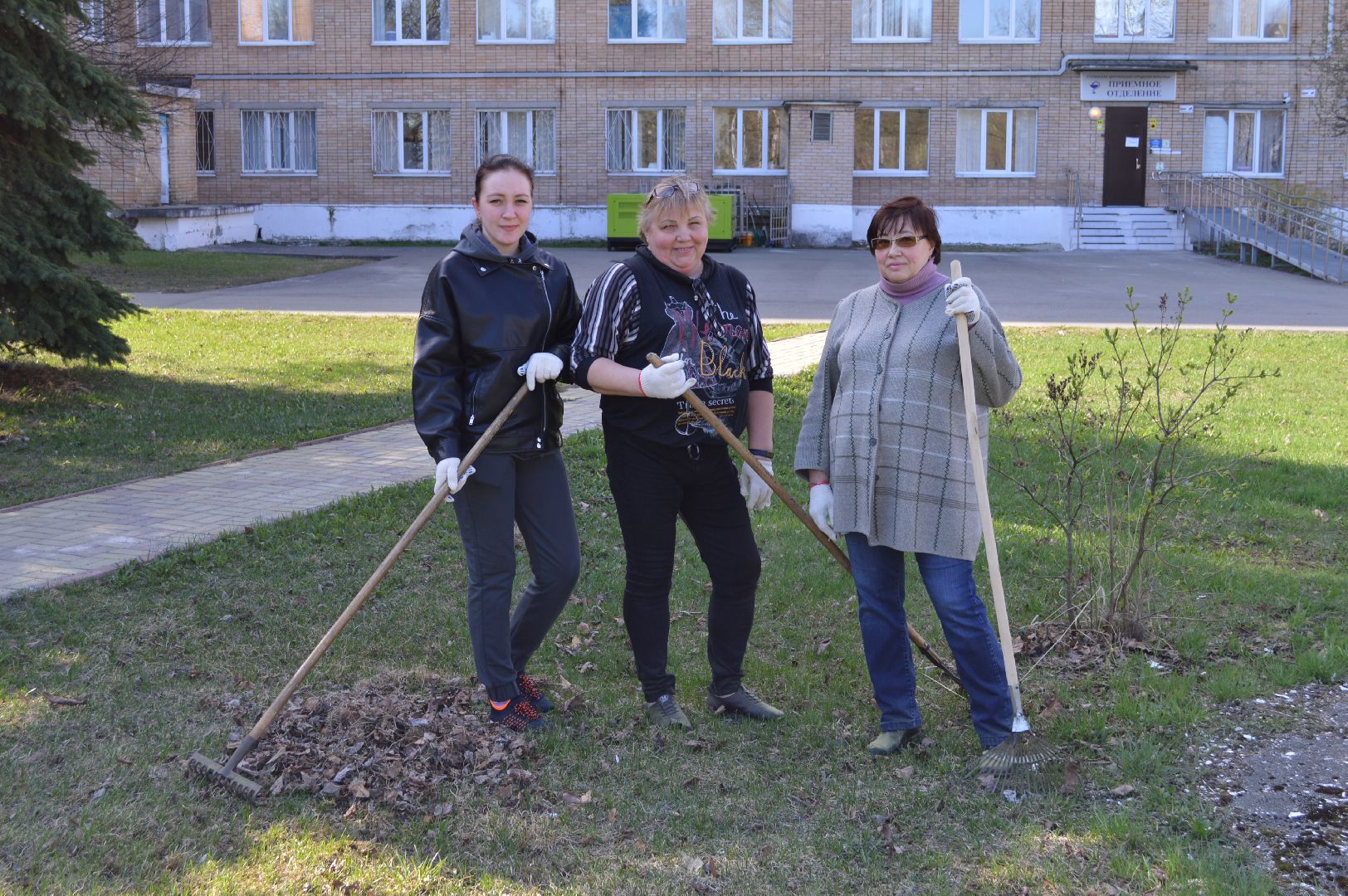 Ступино, медики, субботник