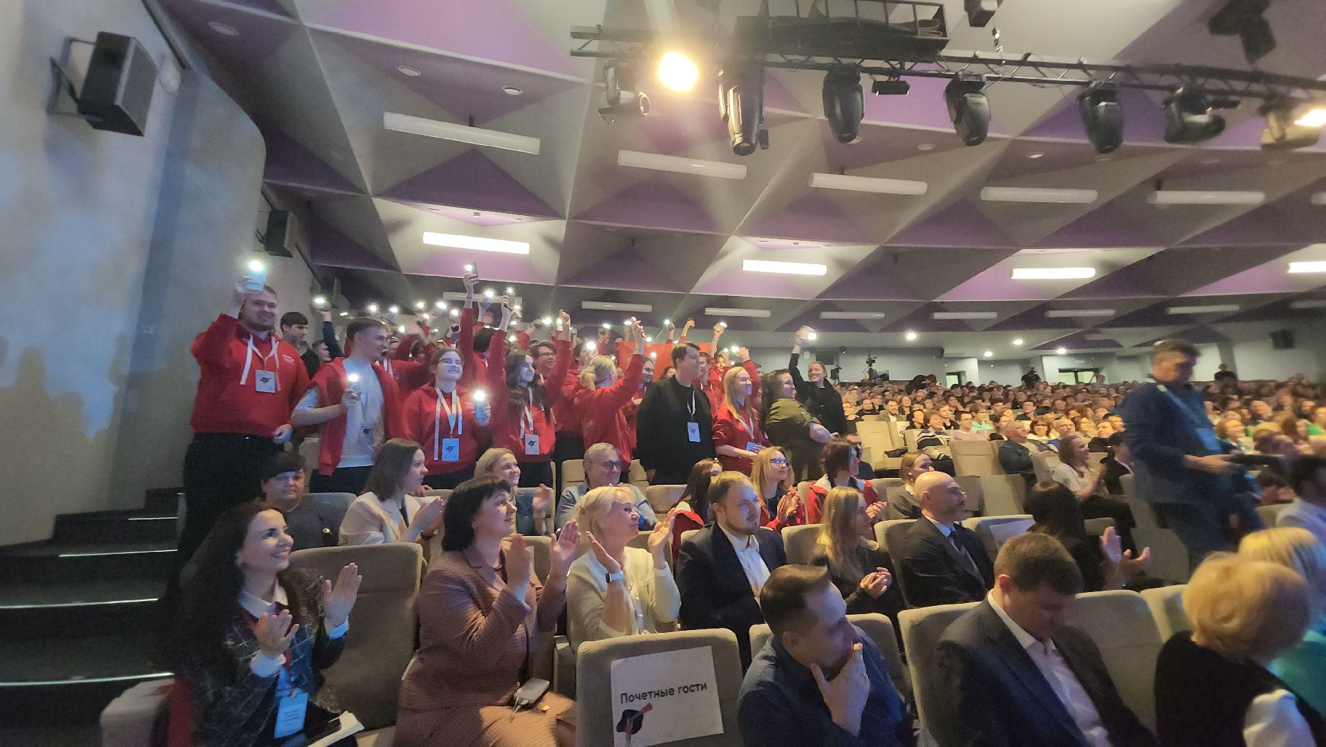 долгопрудный, физтех лицей, технопарк физтех-лицея, СУНЦ МГУ, светодиодное шоу, всероссийская олимпиада школьников,