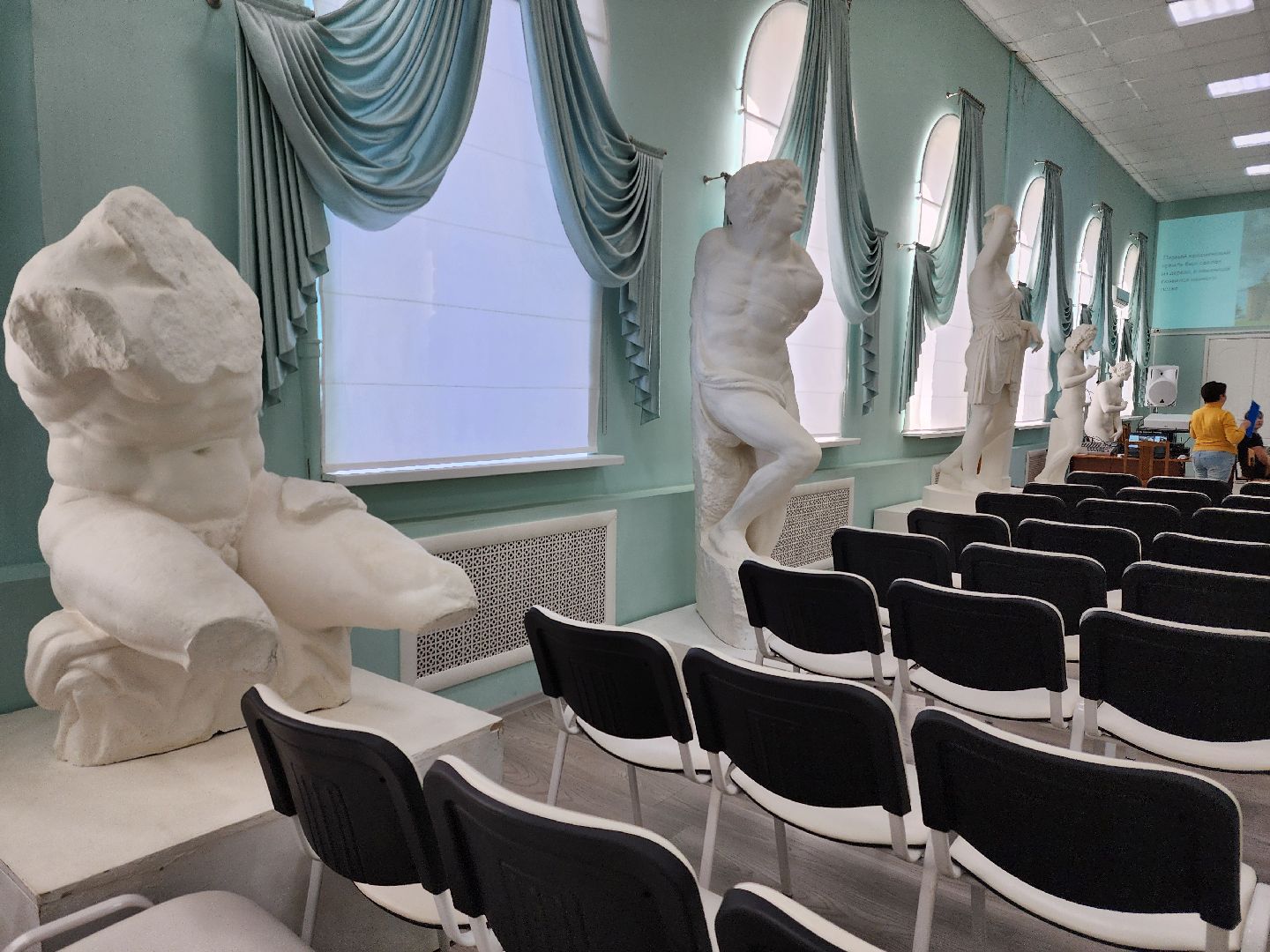 Зарайск, Погружение в Коломну, Выставка в ДШИ имени Голубкиной, vr-погружение в коломну,