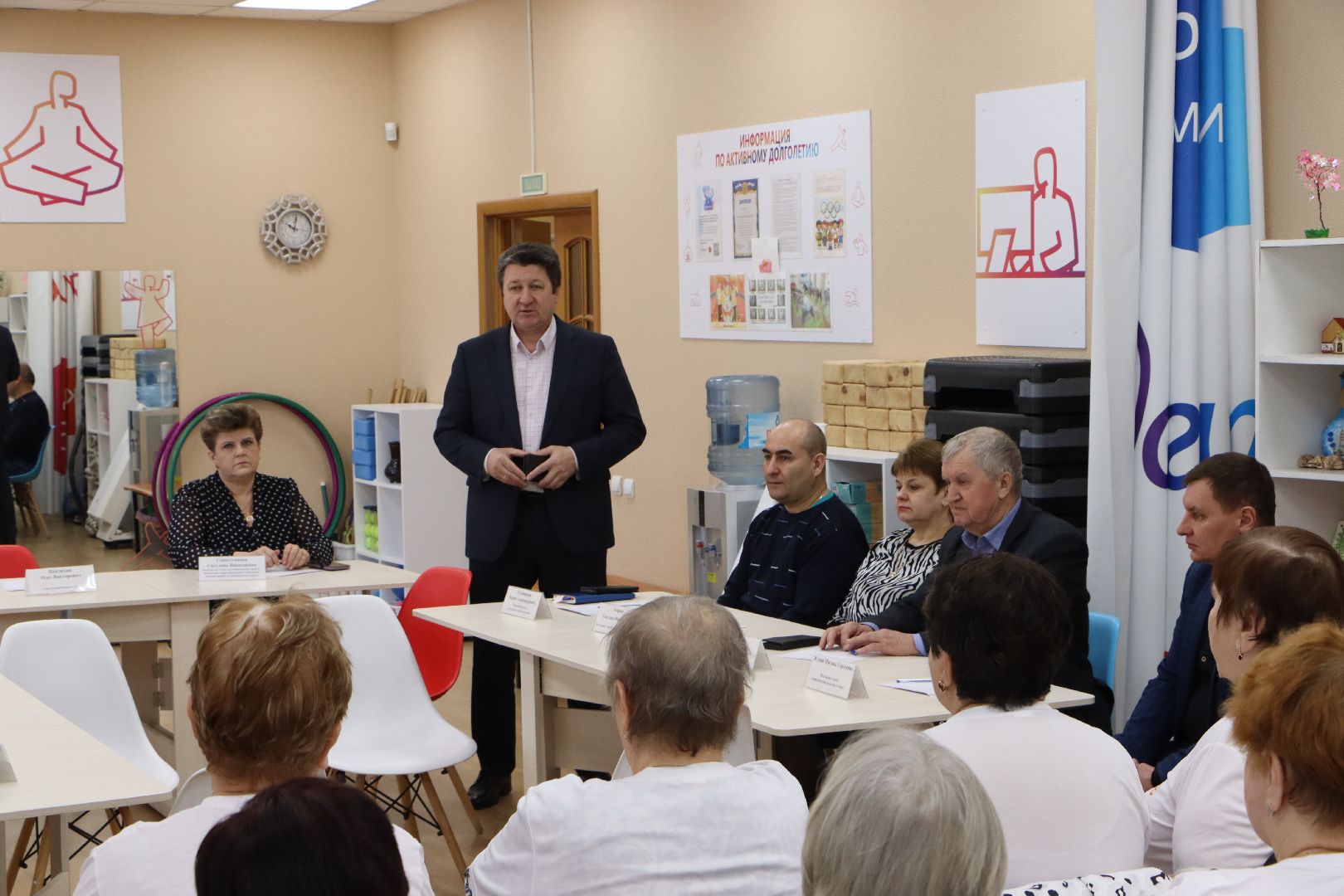 активное долголетие, серебряные пруды, выездная администрация, помещение для поделок,