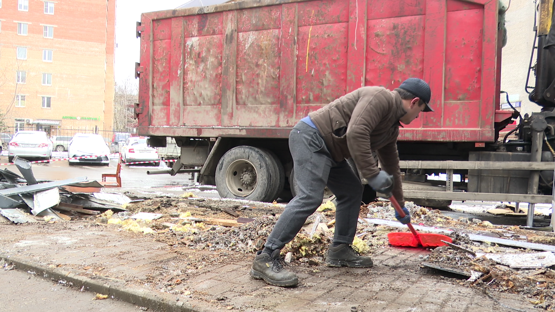 реутов, снос незаконный строений, торговые объекты, снос киоска,