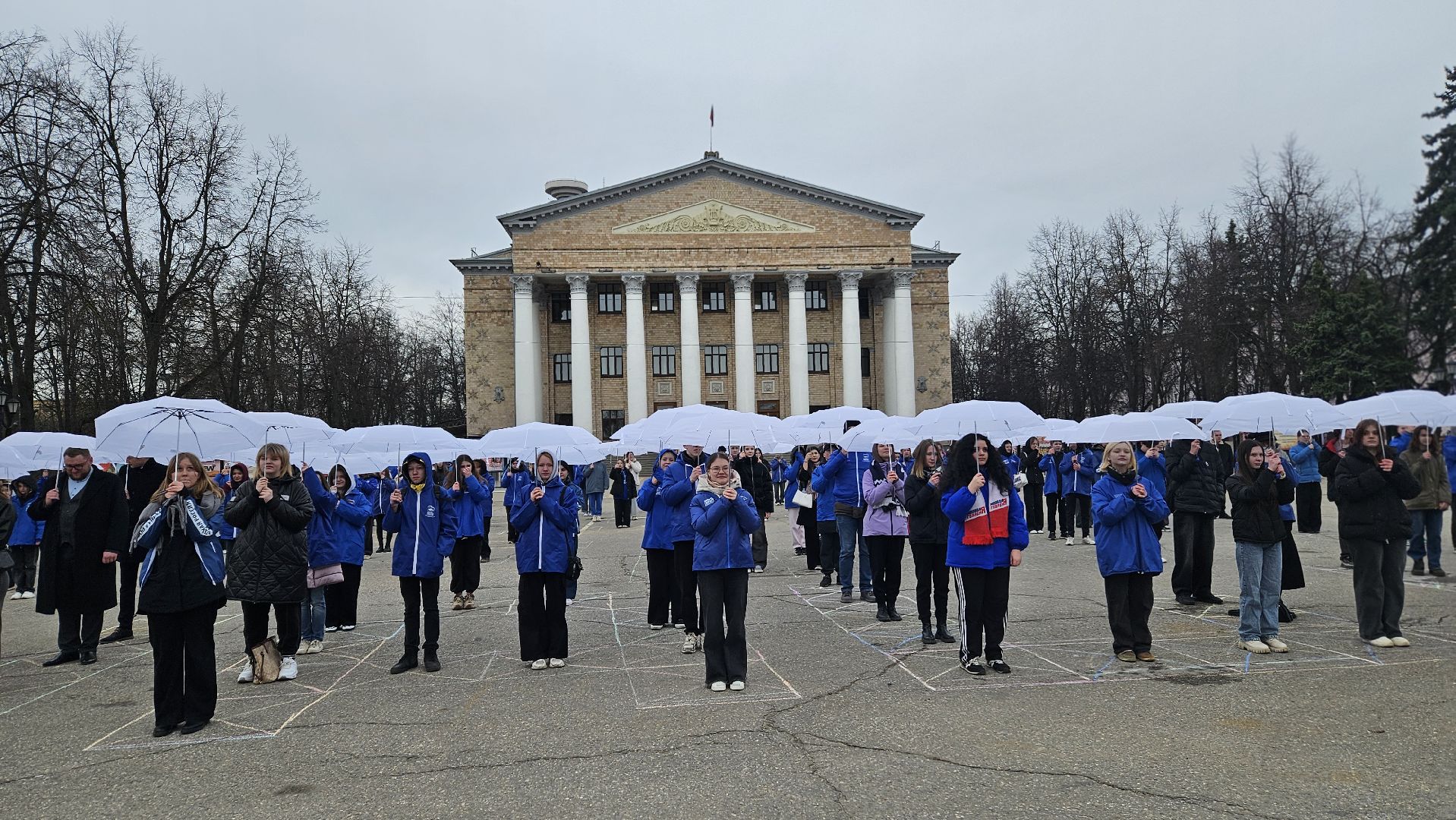 флешмоб, крым, жуковский,