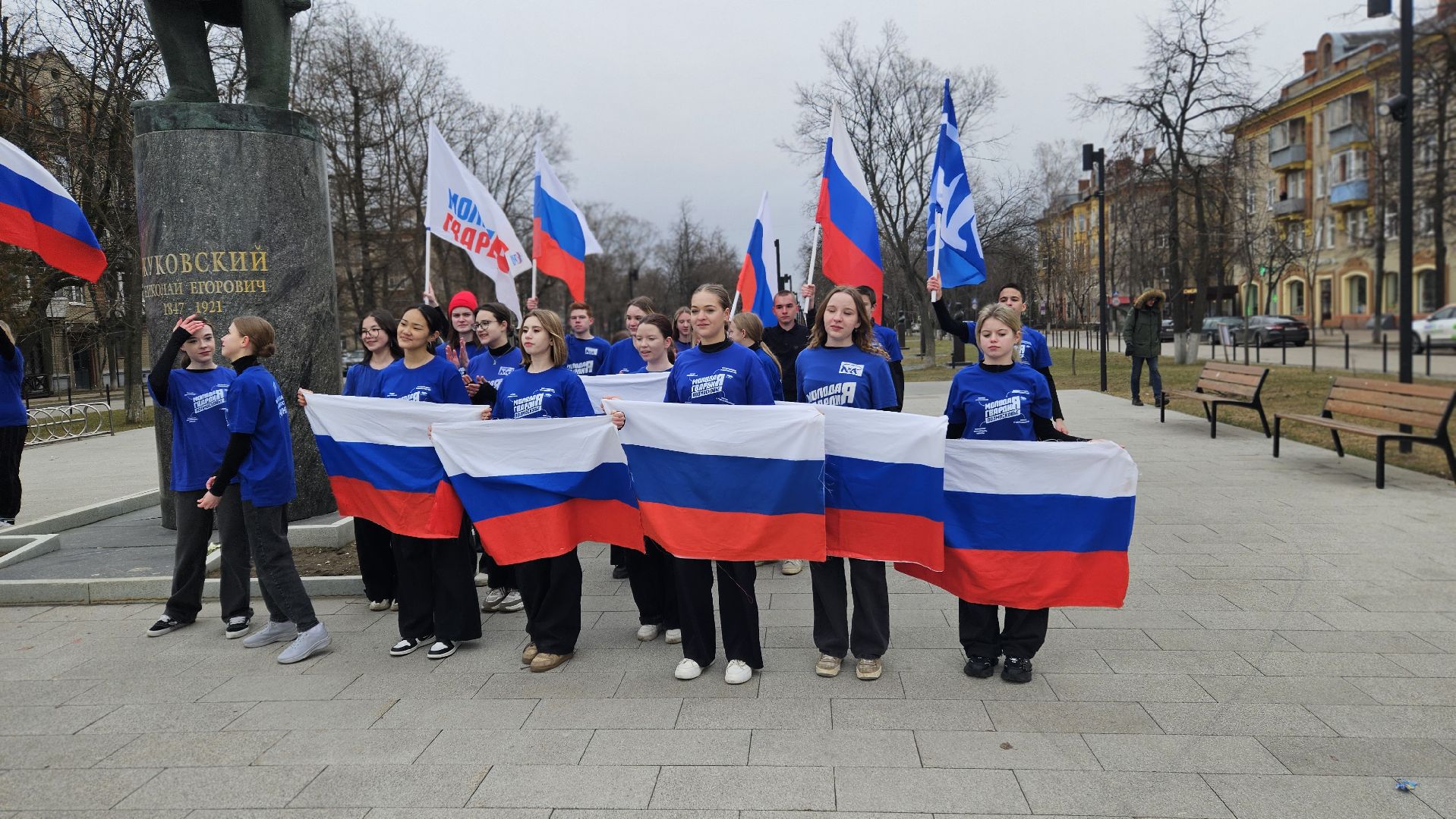 флешмоб, крым, жуковский,