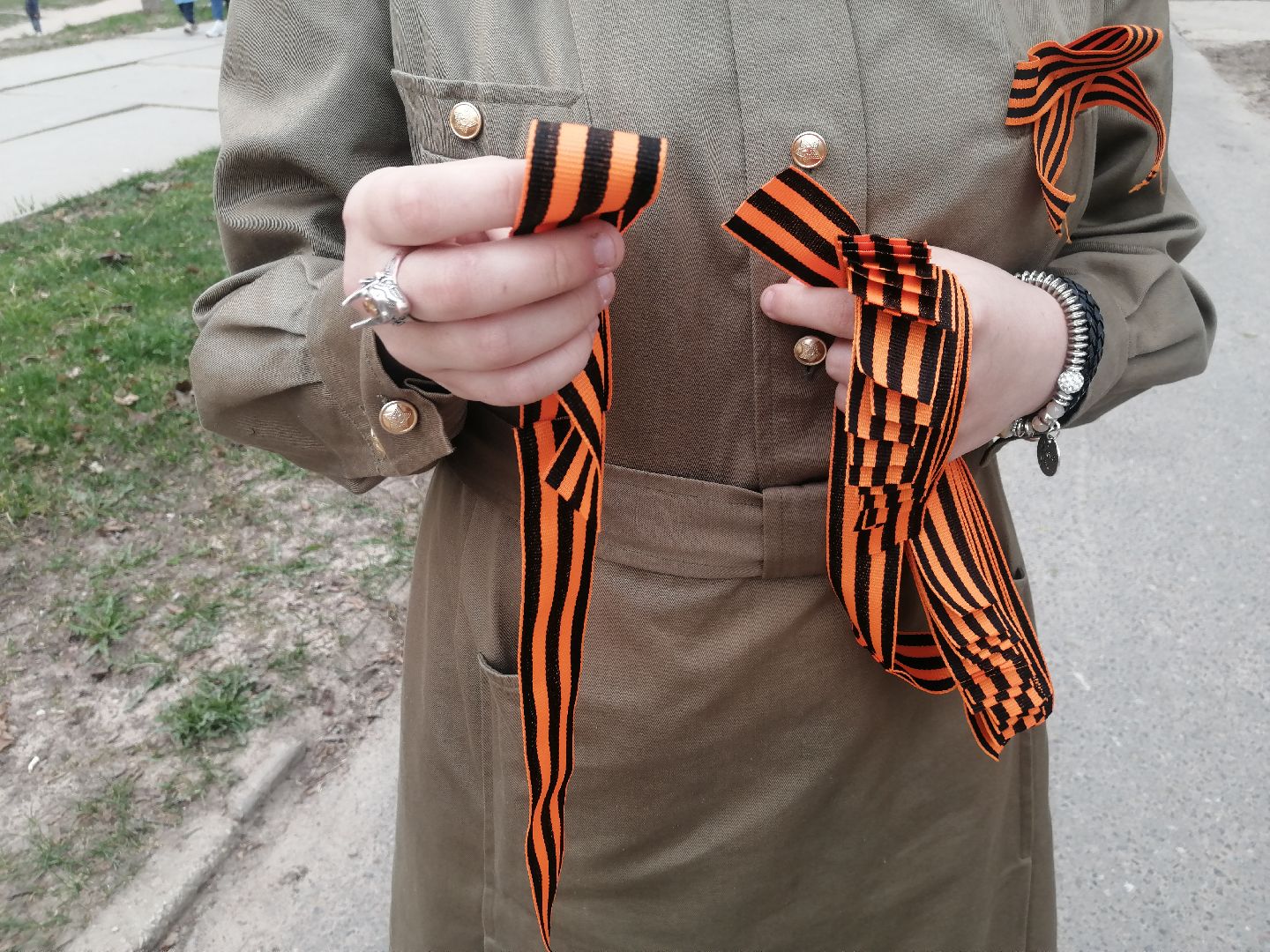 георгиевская ленточка, акция, День победы, Протвино, волонтеры