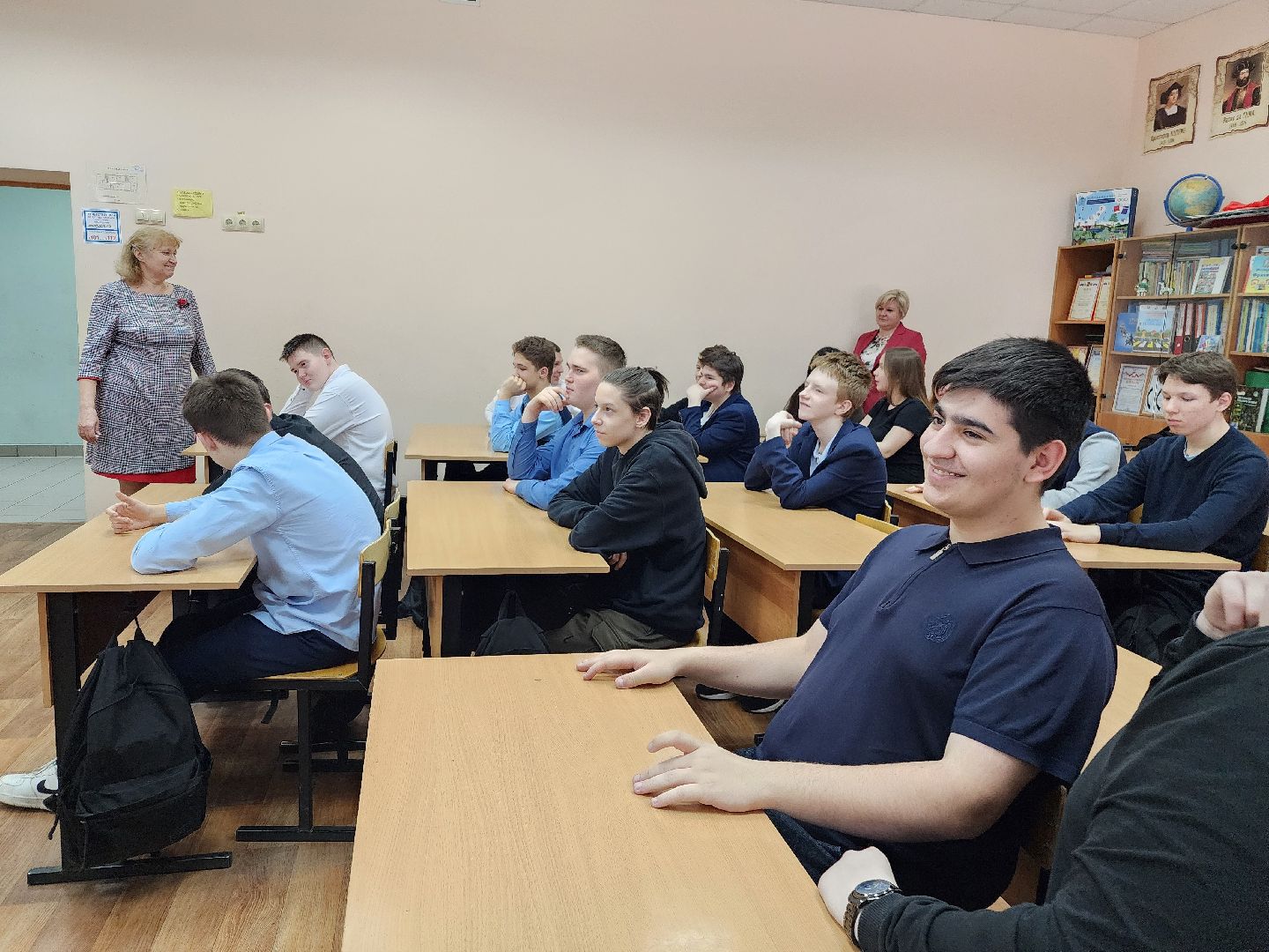 фрязино, крымская весна, школа, старшеклассники, викторина,