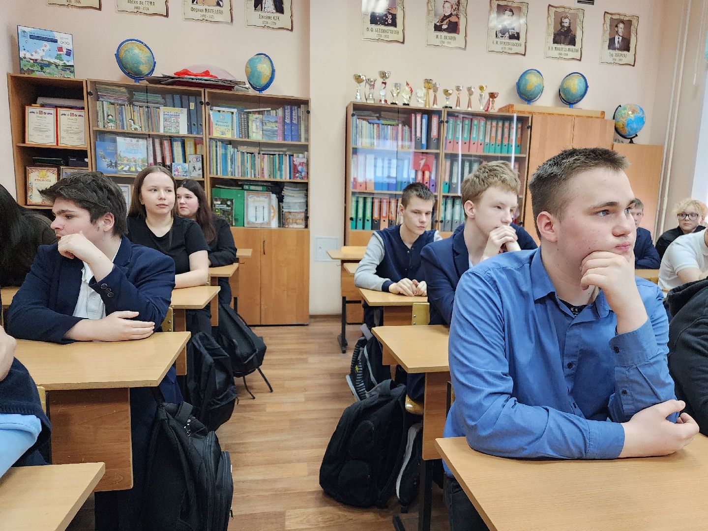 фрязино, крымская весна, школа, старшеклассники, викторина,
