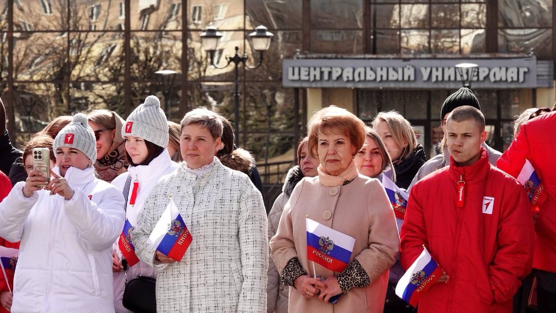 крымская весна, сергиев посад, флешмоб, патриотизм, сергиево-посадский городской округ, триколор,