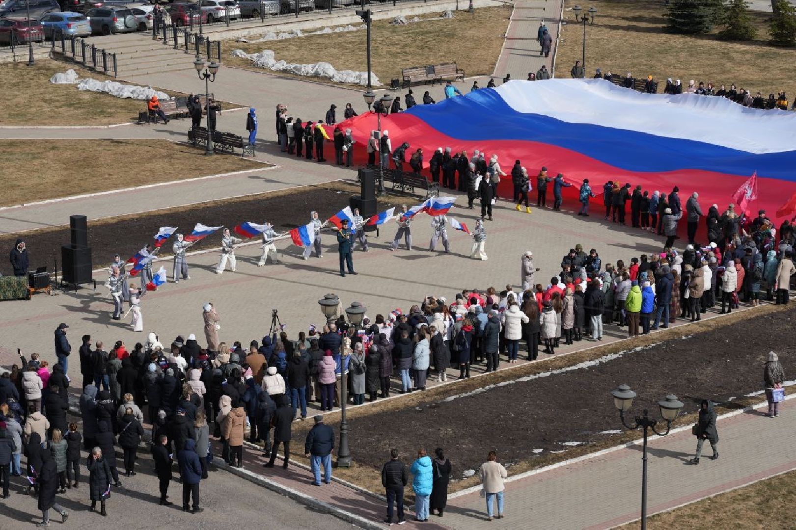 крымская весна, сергиев посад, флешмоб, патриотизм, сергиево-посадский городской округ, триколор,