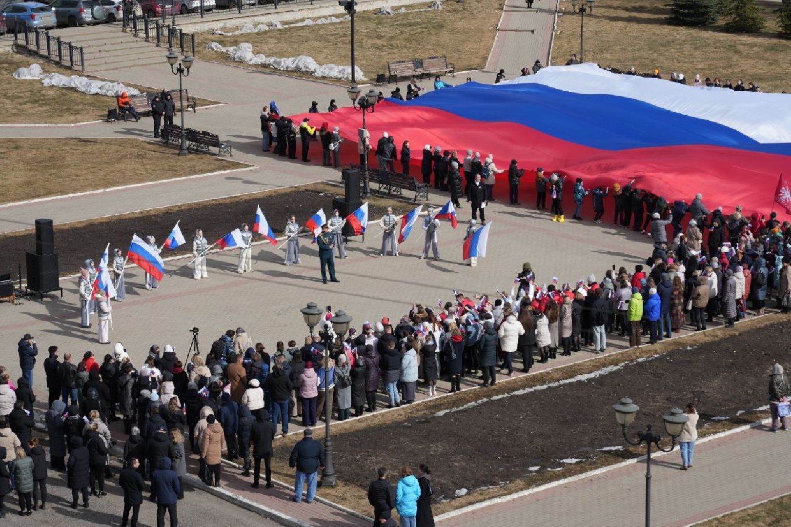 крымская весна, сергиев посад, флешмоб, патриотизм, сергиево-посадский городской округ, триколор,