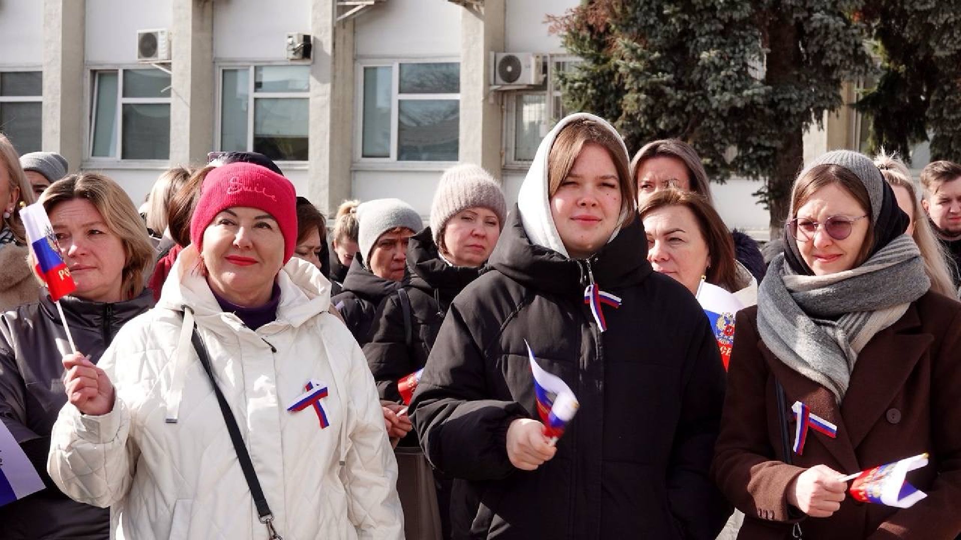 крымская весна, сергиев посад, флешмоб, патриотизм, сергиево-посадский городской округ, триколор,