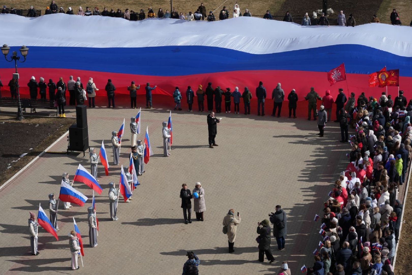 крымская весна, сергиев посад, флешмоб, патриотизм, сергиево-посадский городской округ, триколор,