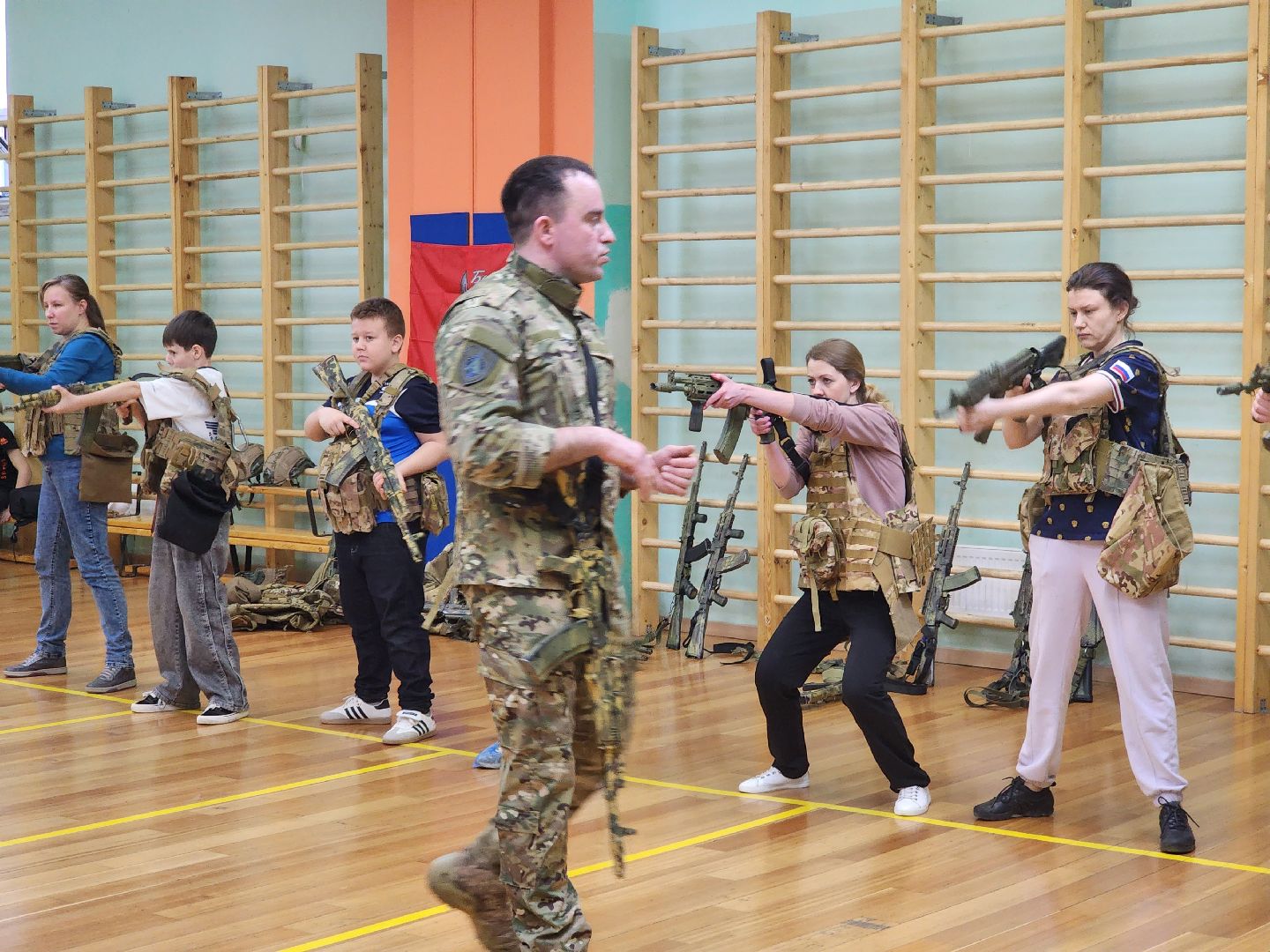 долгопрудный, фск салют, довоенная подготовка, тактическая медицина,