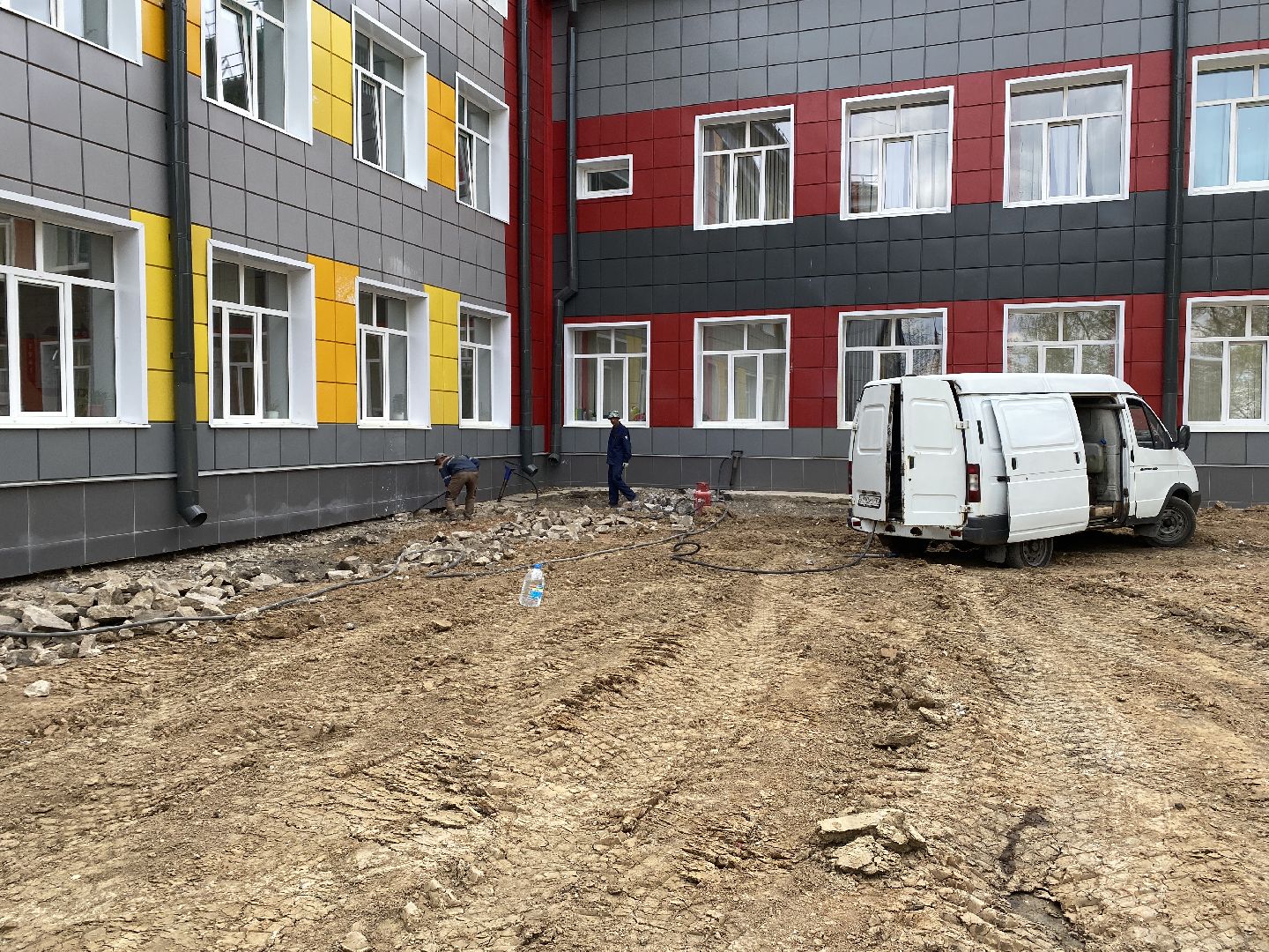 Чехов, благоустройство, школа, территория, отмостка