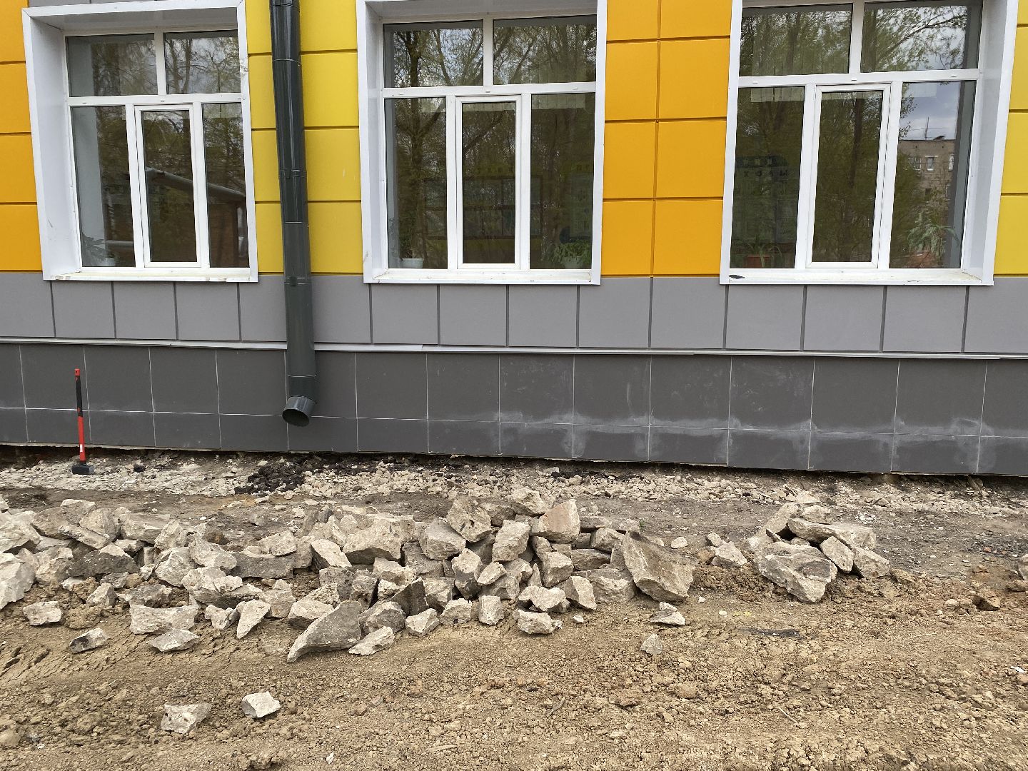 Чехов, благоустройство, школа, территория, отмостка