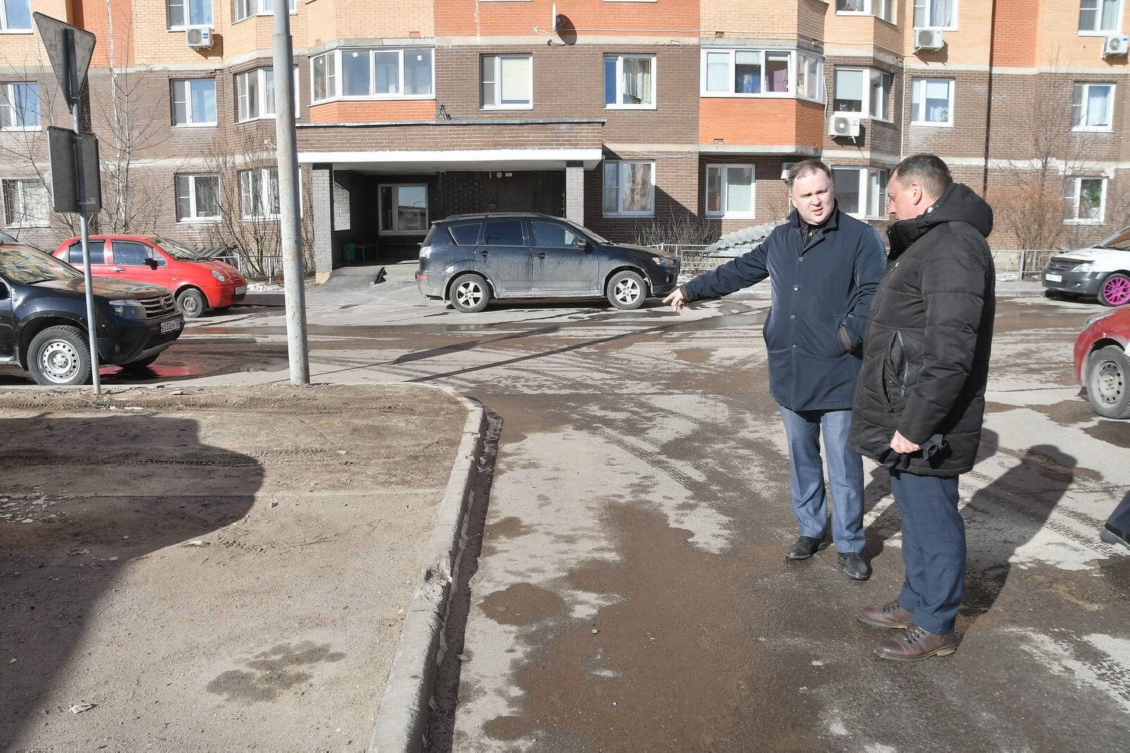 ЖКХ и благоустройство, обход территории, микрорайон школьный власиха, микрорайон тополек власиха,содержание территории,