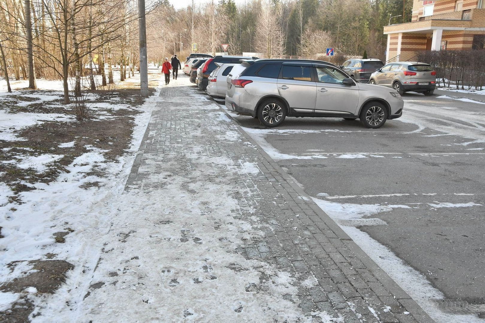 ЖКХ и благоустройство, обход территории, микрорайон школьный власиха, микрорайон тополек власиха,содержание территории,