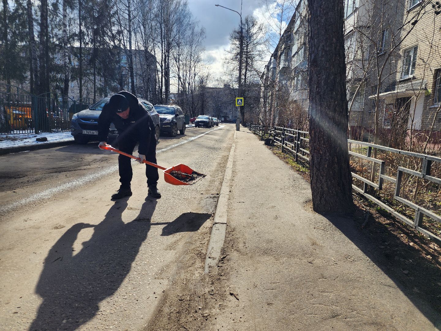 фрязино, уборка улиц, городское хозяйство, уборка дворов,
