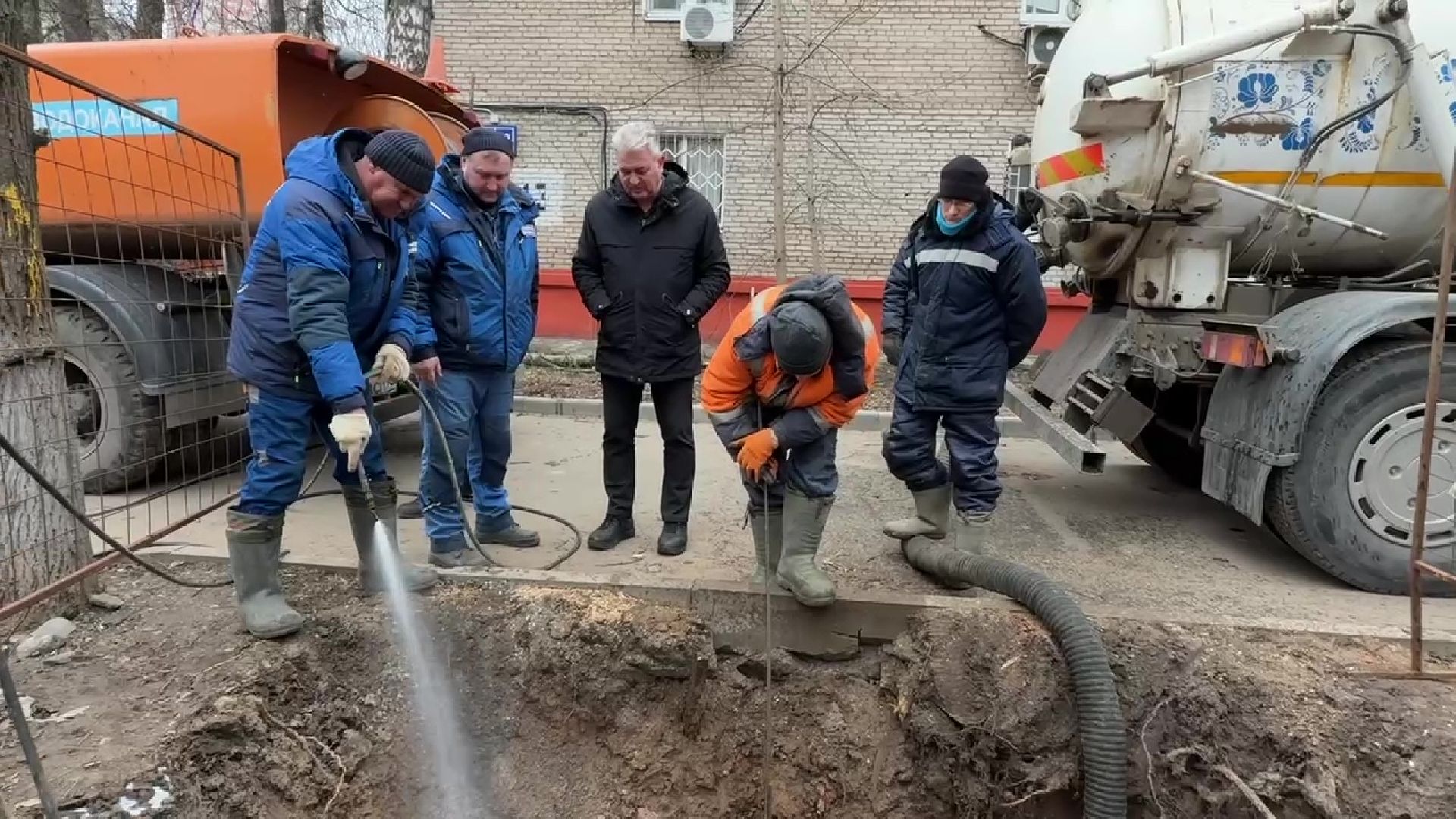 реутов, ЖКХ, канализации, трубы, замена труб, засор, перекладка канализации, благоустройство,