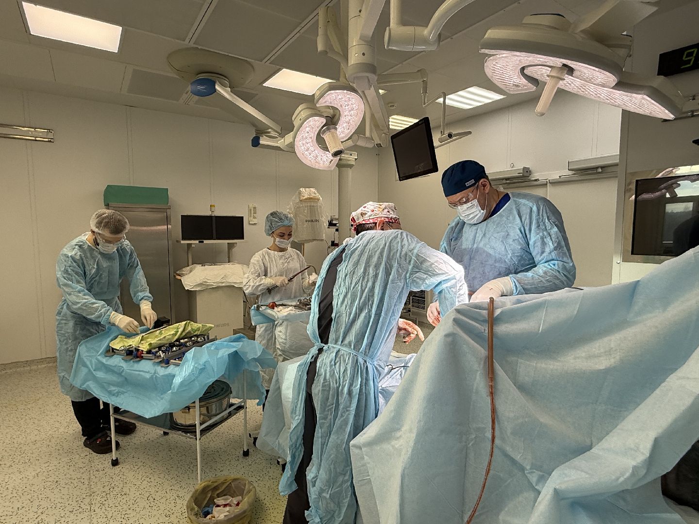 высокотехнологичные операции, доступная медицина,