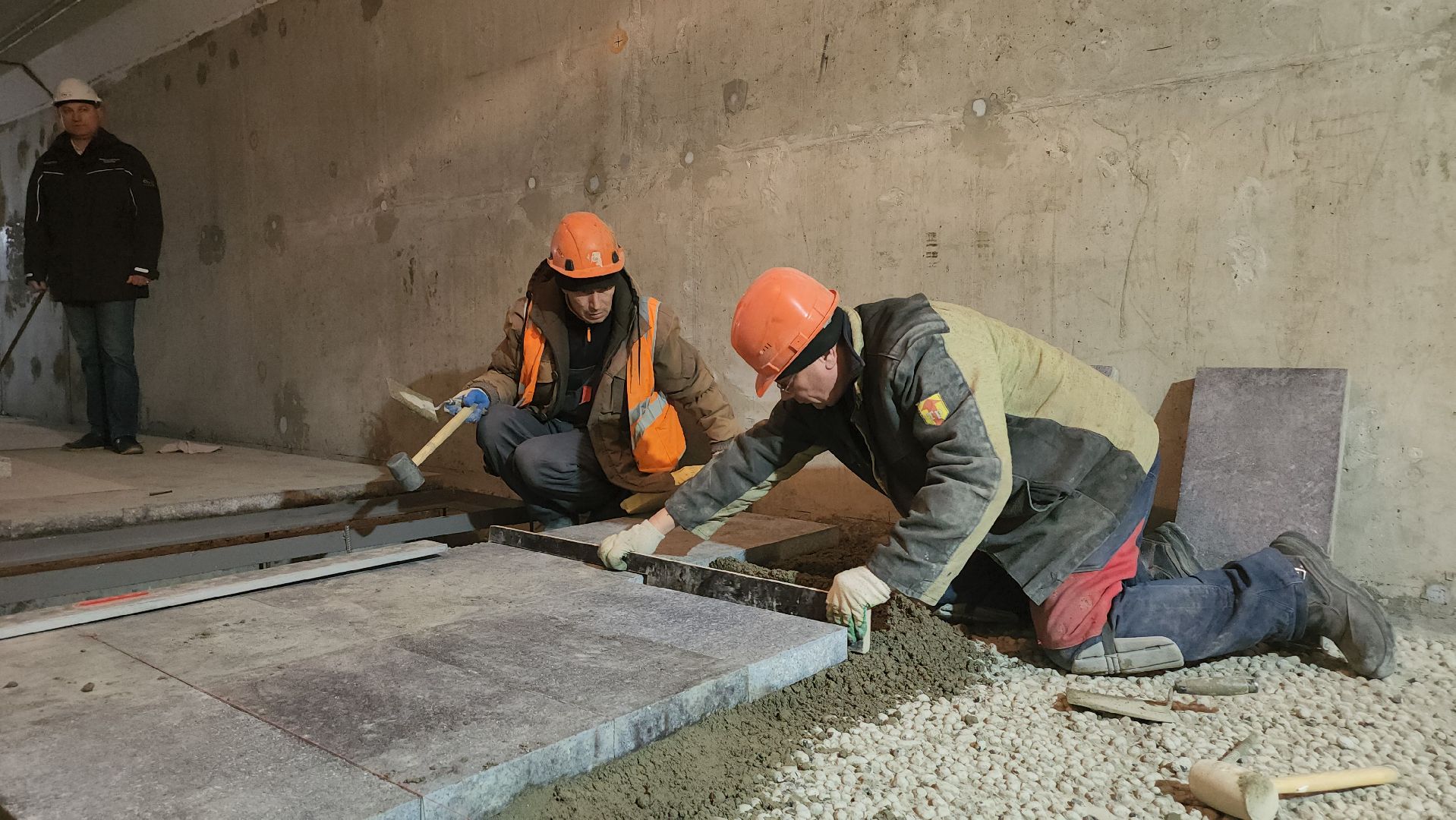 люберцы, подземный пешеходный переход, строительство, строители,