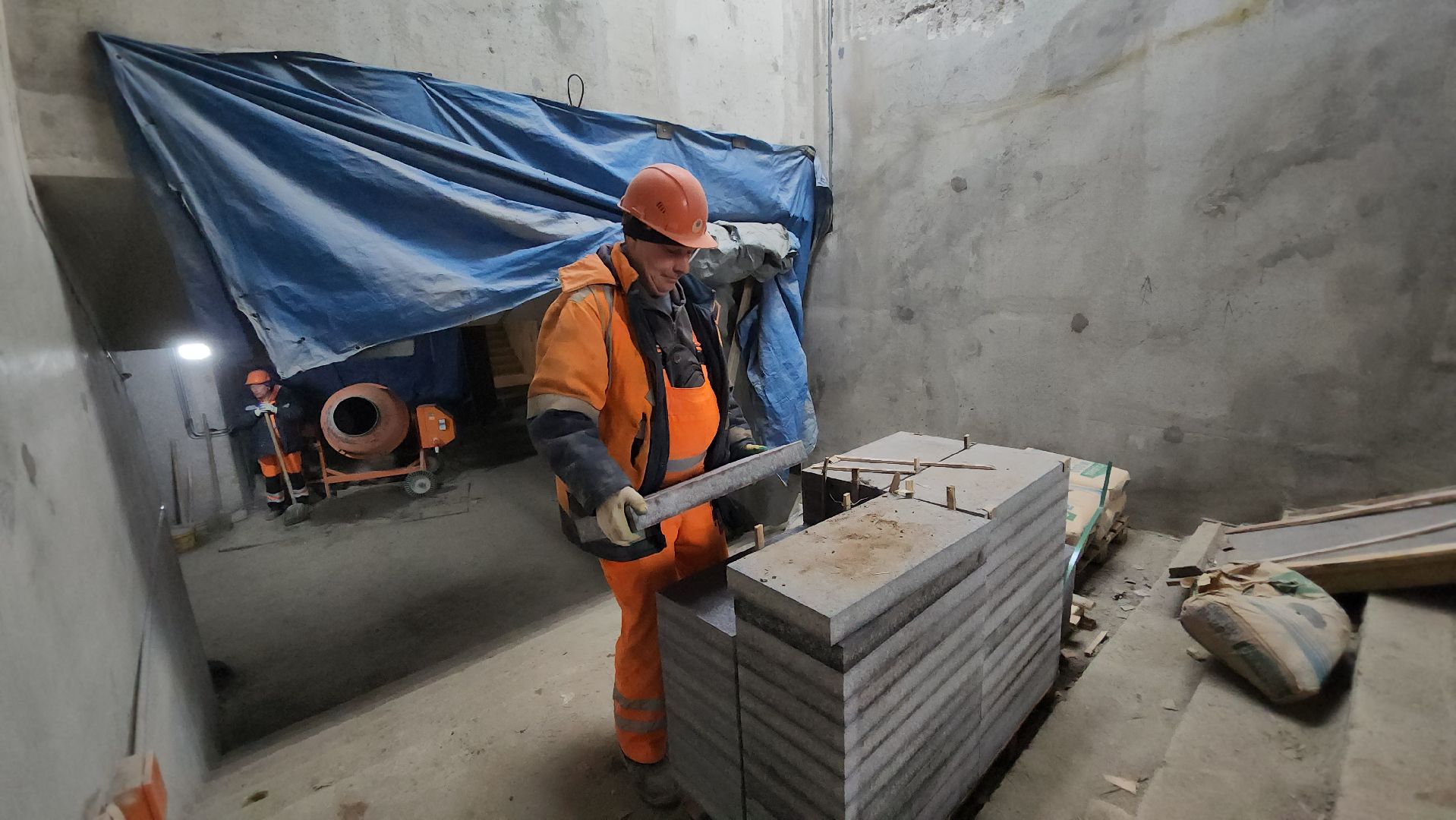 люберцы, подземный пешеходный переход, строительство, строители,