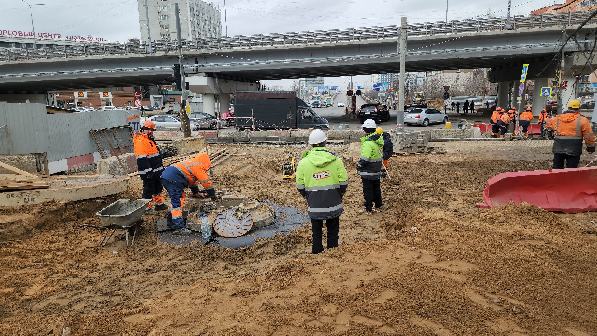 люберцы, подземный пешеходный переход, строительство, строители,