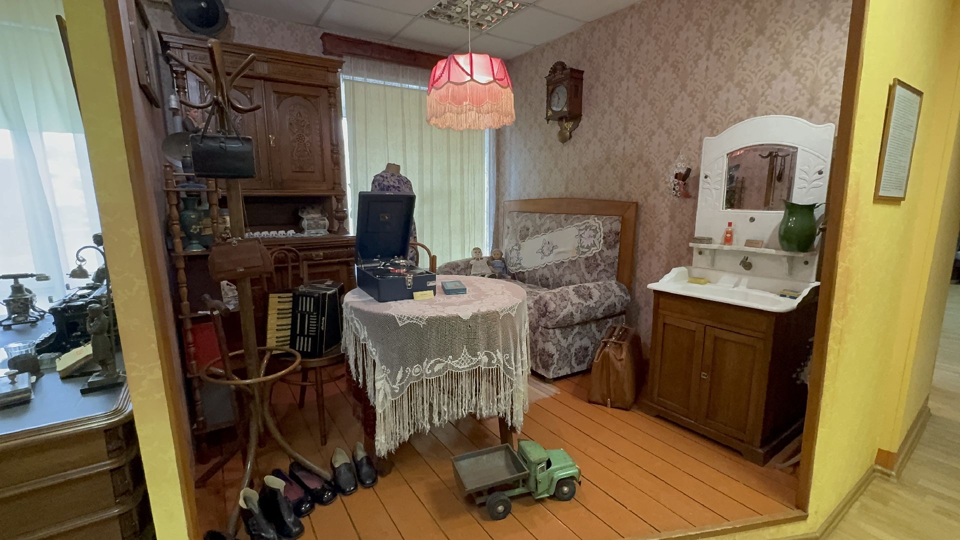 солнечногорск, экскурсия, путевой дворец, активное долголетие, музей,