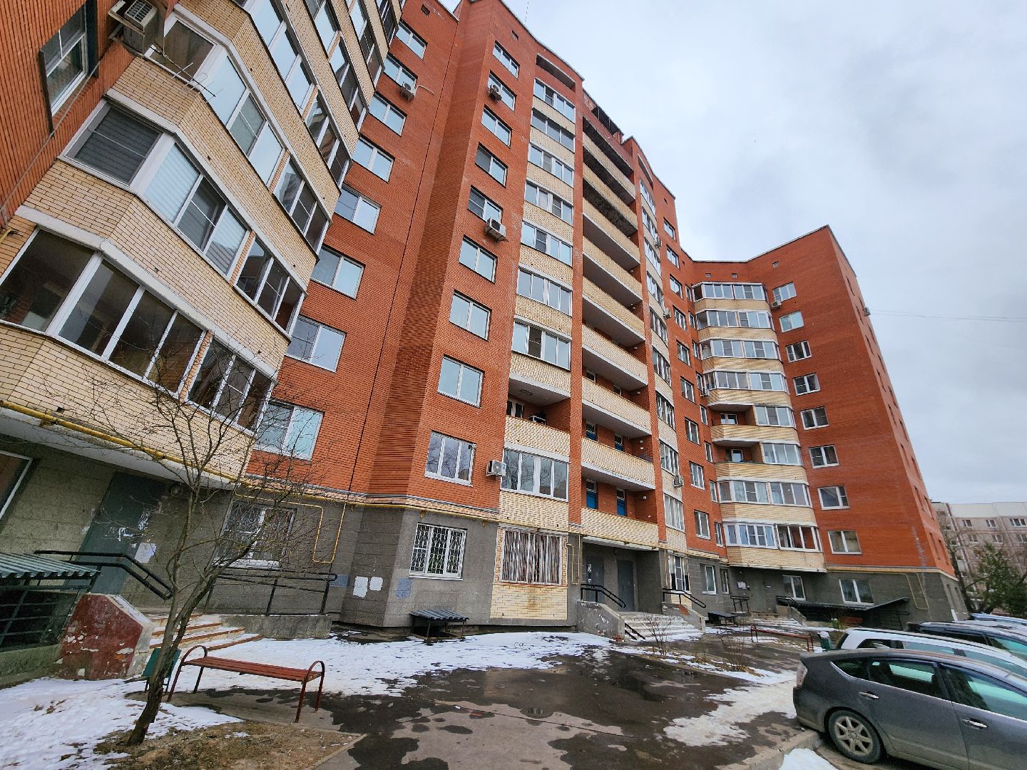 Чехов, Вишневый бульвар 4а, жилой дом, подтопление подвала, протечка, грунтовые воды, засор канализации, запахи канализации, комары, сырость, устранение проблемы, откачка воды, просушка, дезинфекция,