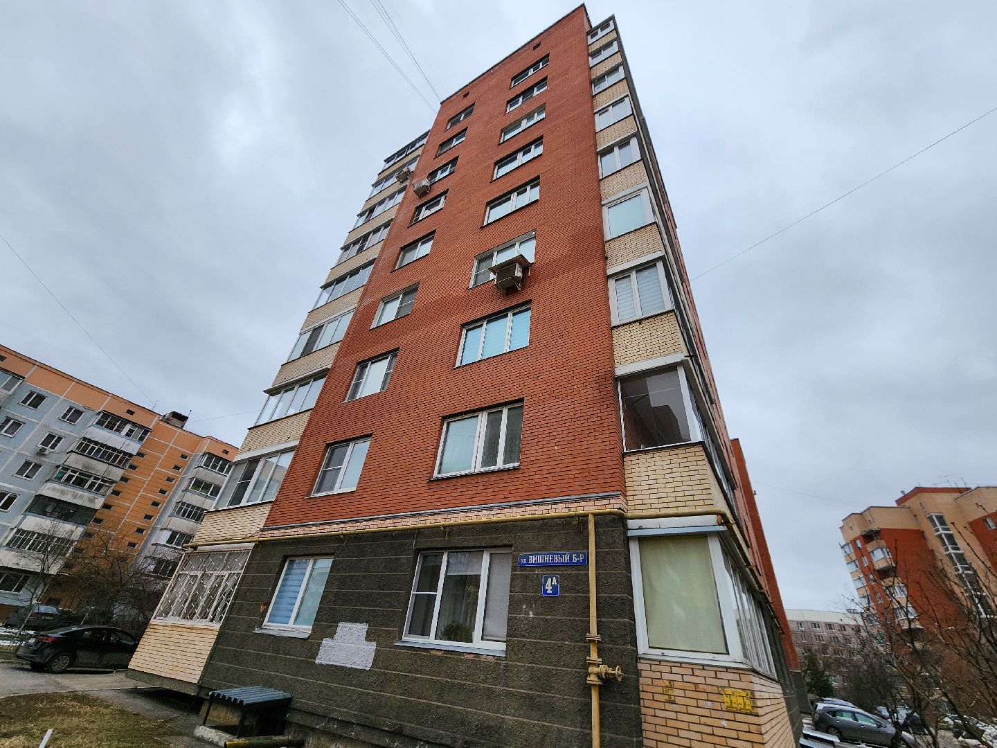 Чехов, Вишневый бульвар 4а, жилой дом, подтопление подвала, протечка, грунтовые воды, засор канализации, запахи канализации, комары, сырость, устранение проблемы, откачка воды, просушка, дезинфекция,