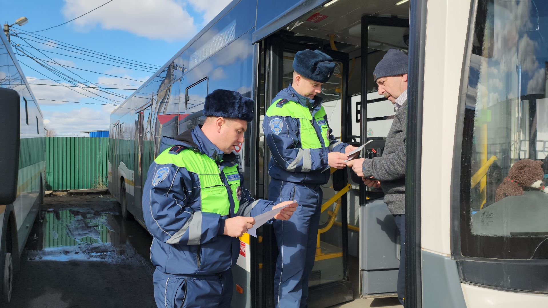 Транспорт, мострансавто, руза, госавтоинспекция, гибдд руза,