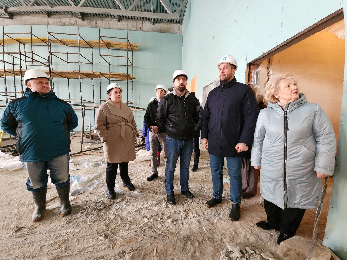 Чехов, улица лопасненская, школа 3, пристройка на 200 мест, строительство, комиссия, проверка, инспекция, сроки и качество работ, объем работ, глава округа михаил собакин,