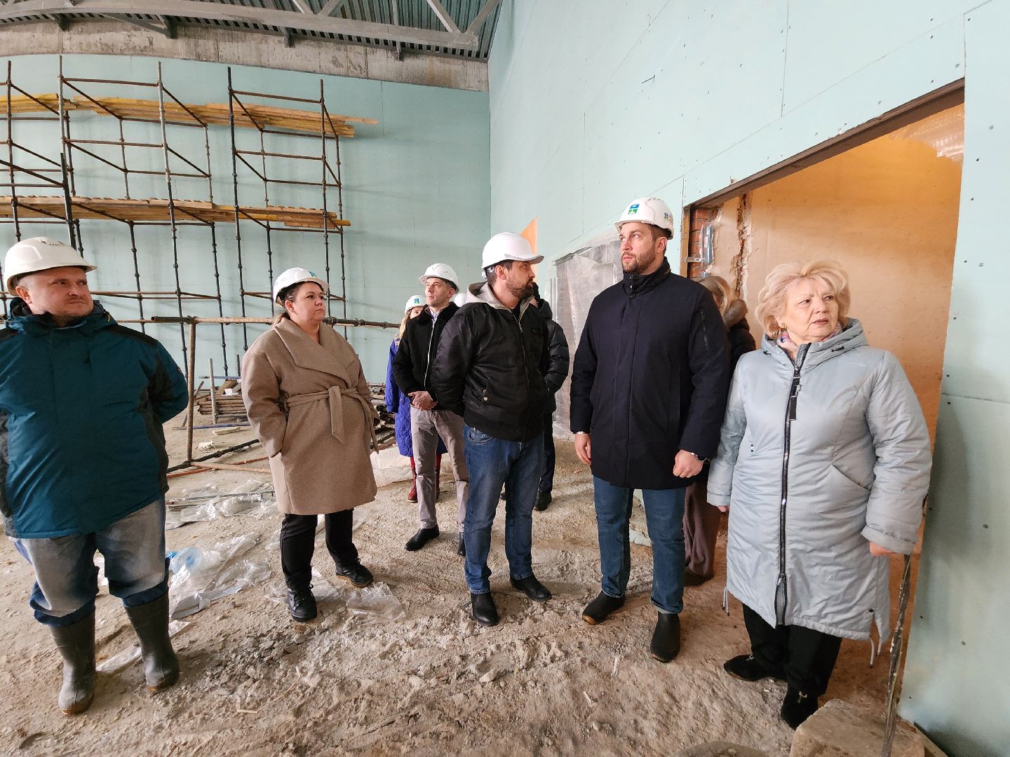 Чехов, улица лопасненская, школа 3, пристройка на 200 мест, строительство, комиссия, проверка, инспекция, сроки и качество работ, объем работ, глава округа михаил собакин,