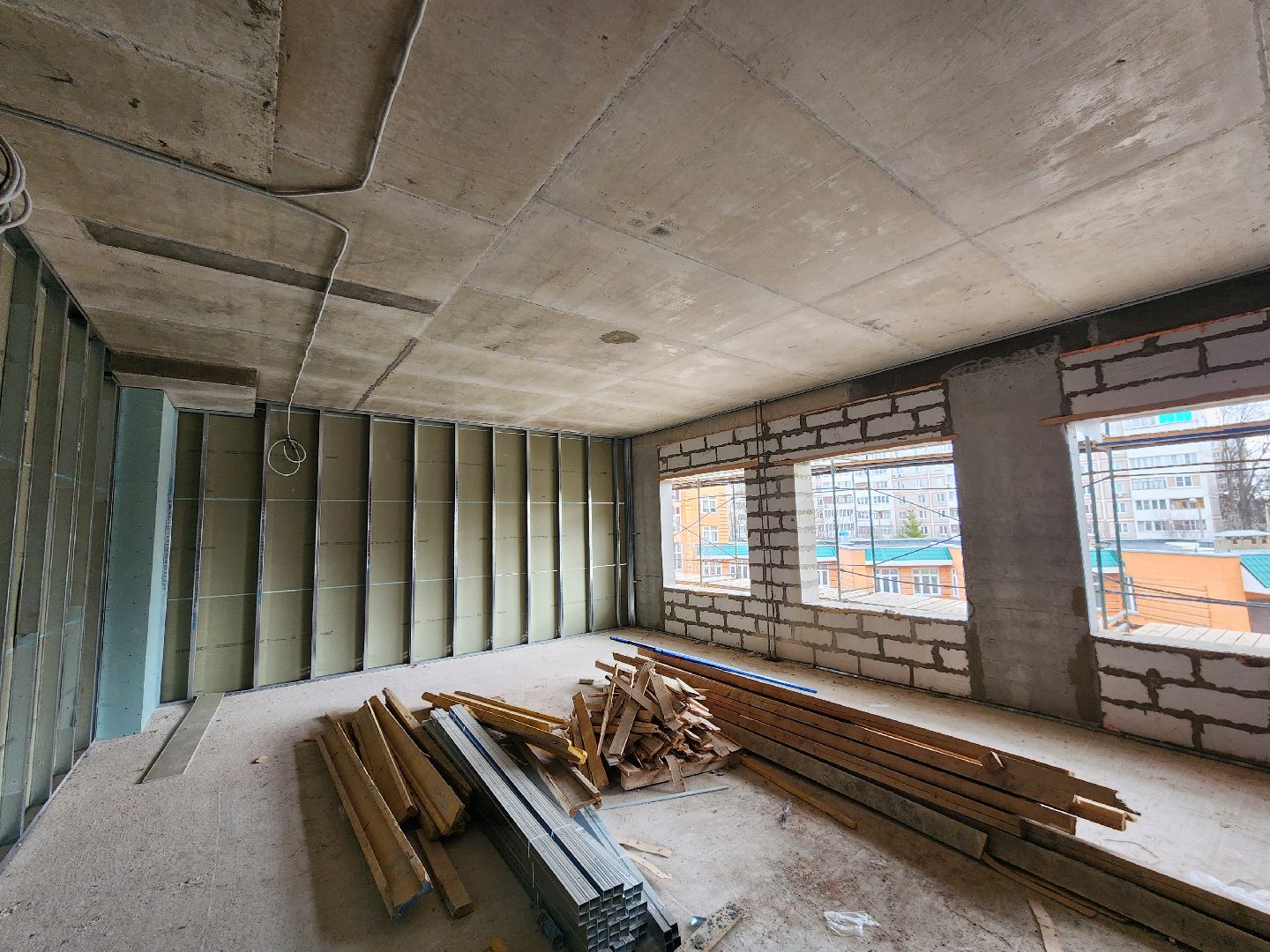 Чехов, улица лопасненская, школа 3, пристройка на 200 мест, строительство, комиссия, проверка, инспекция, сроки и качество работ, объем работ, глава округа михаил собакин,