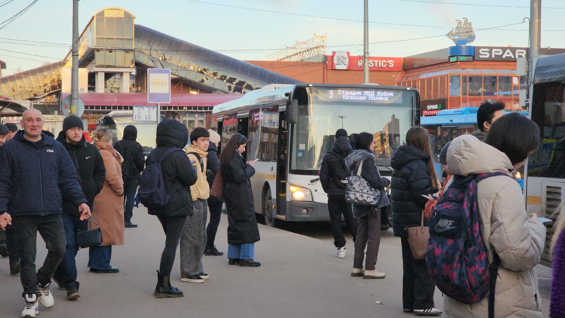 Автобусы, Лобня, пассажирский автобус, Пассажир,