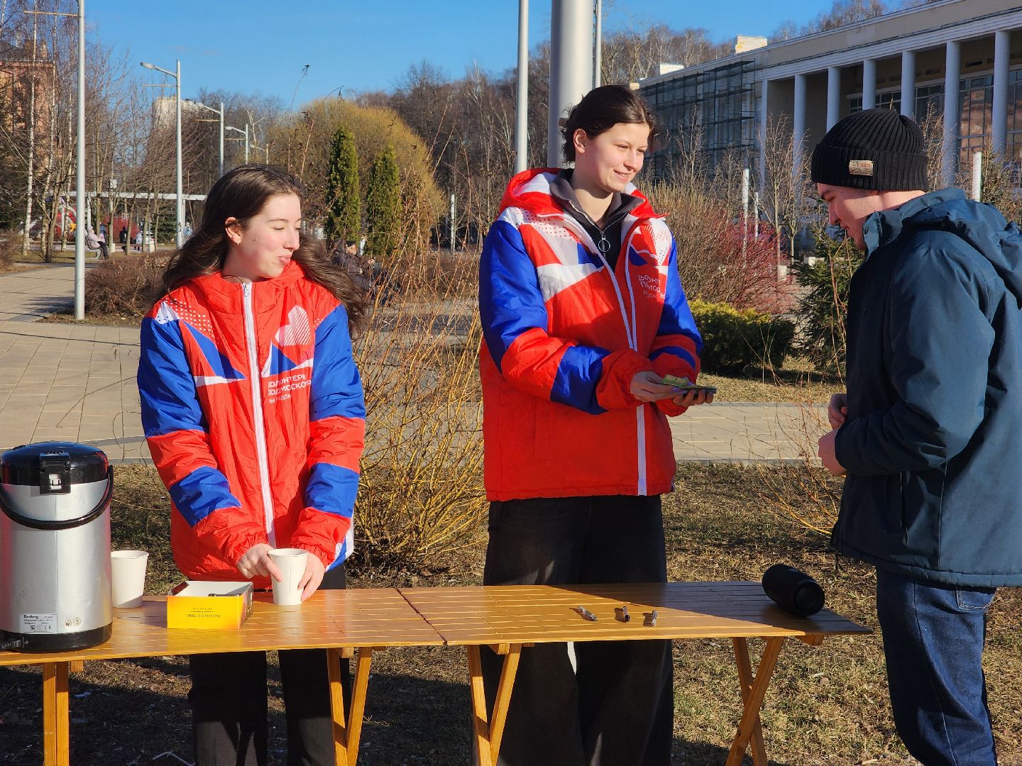 королёв, счастье, праздник, волонтёры,