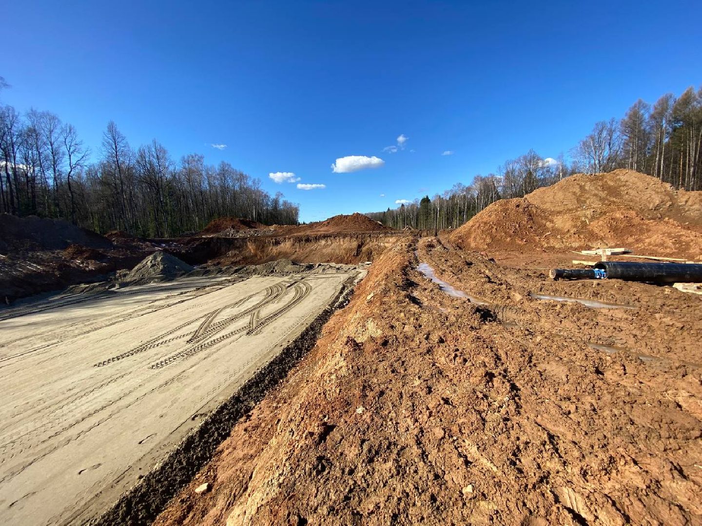 строительство в Красногрске, дублел пятницкого шоссе, строительство дороги,