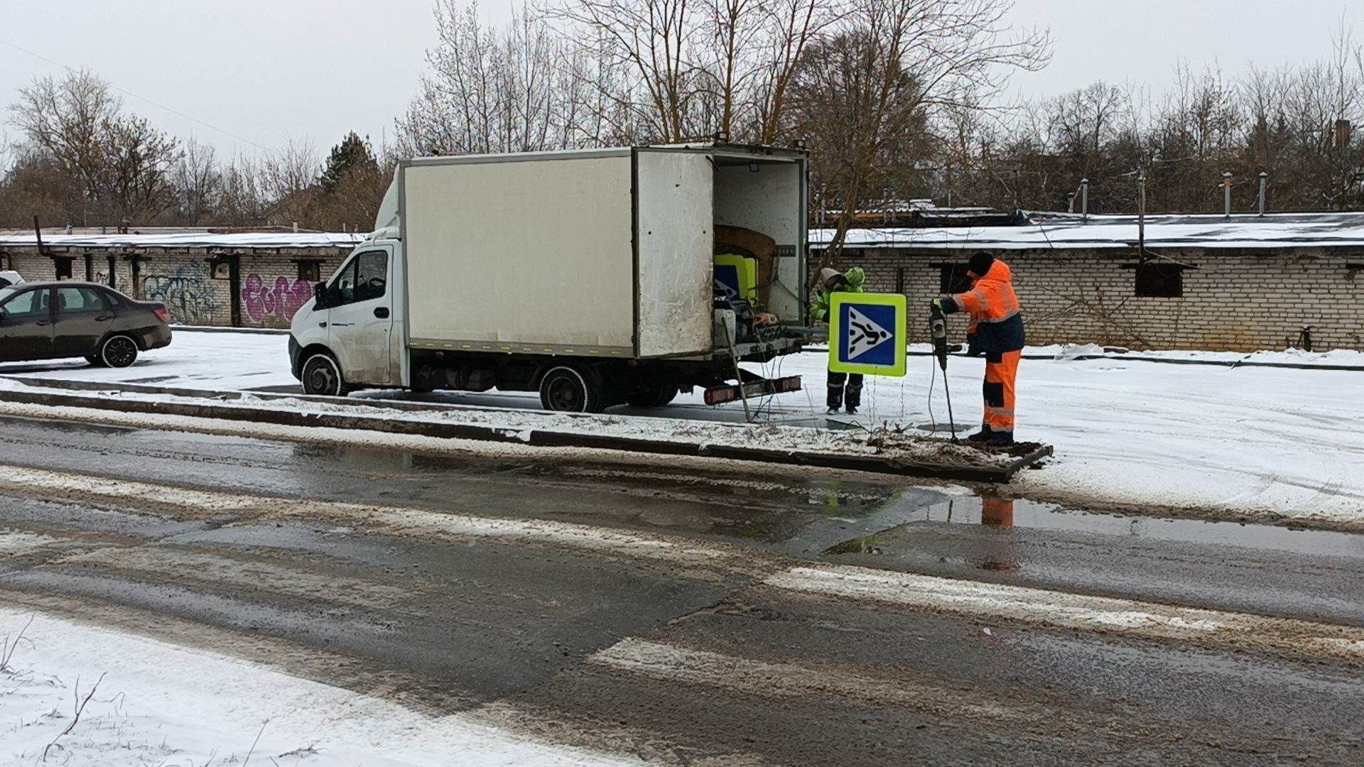 дорожные знаки, пешеходный переход, щёлково, установка новых знаков,