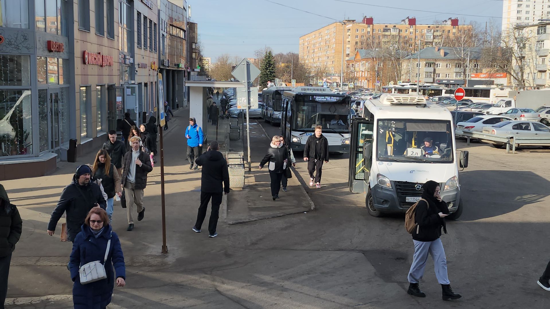 Автобусы, общественный транспорт, Лобня,