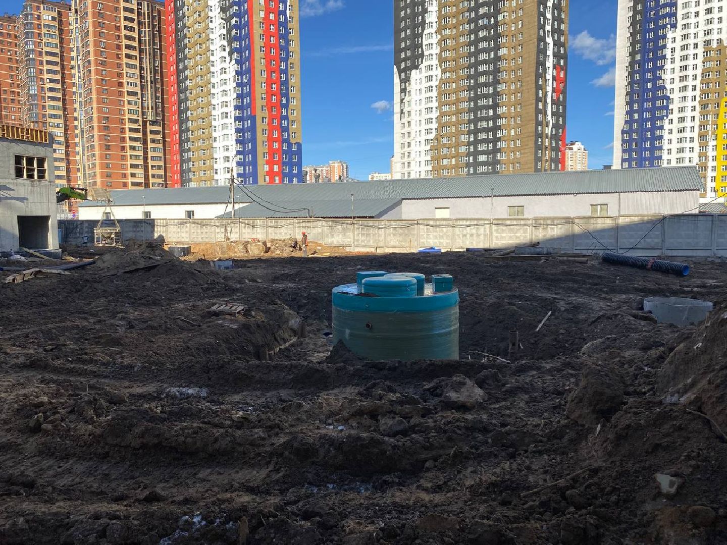 школа1100, новая школа в Павшинской пойме, новая школа в Красногорске, строителсьтво, строительство школы,