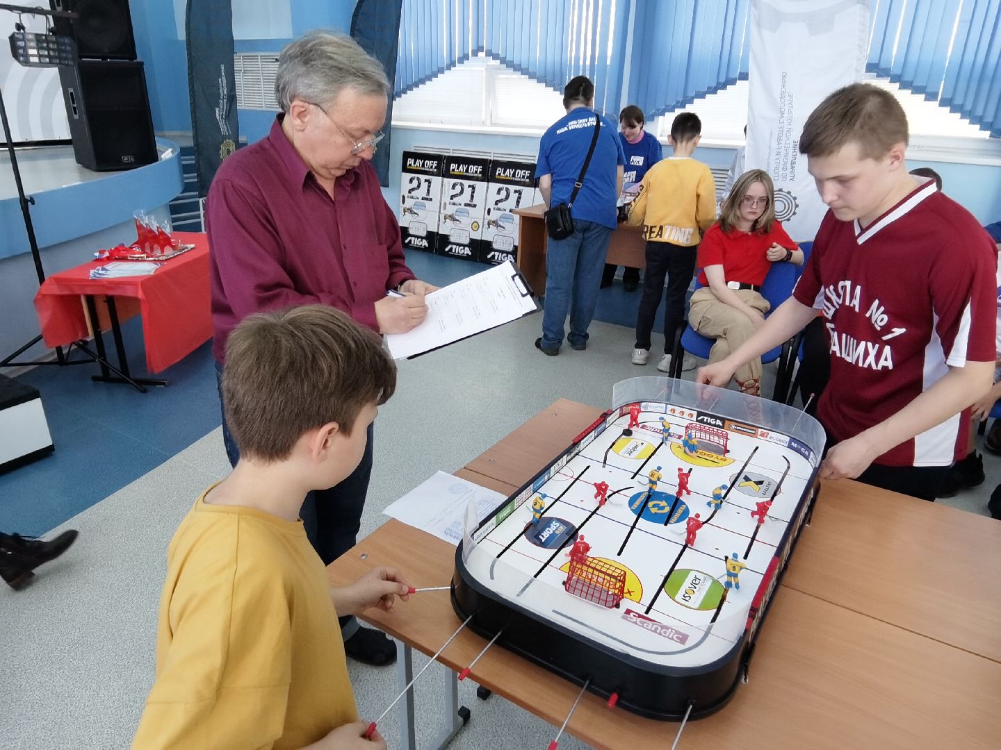 Балашиха, настольный хоккей, Российская Федерация Настольного Хоккея, средняя школа №1, открытое первенство по настольному хоккею, Управление по физической культуре, спорту и работе с молодёжью