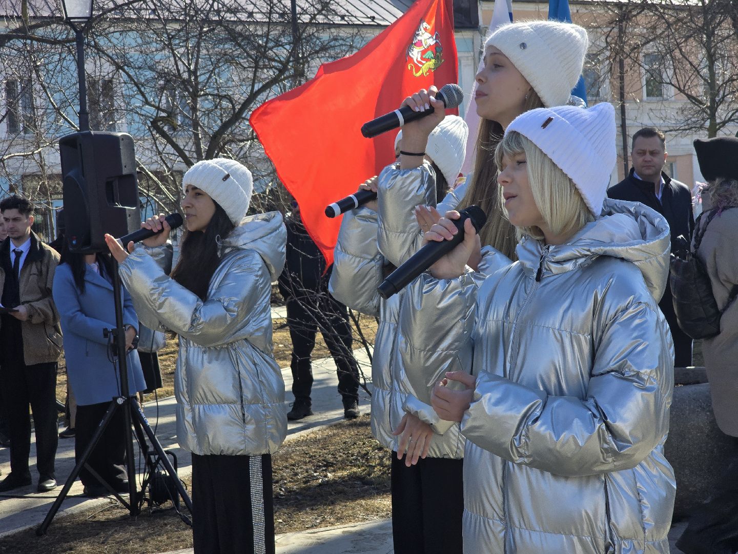 Коломна, выставка под открытым небом, герои сво, вертикалки,