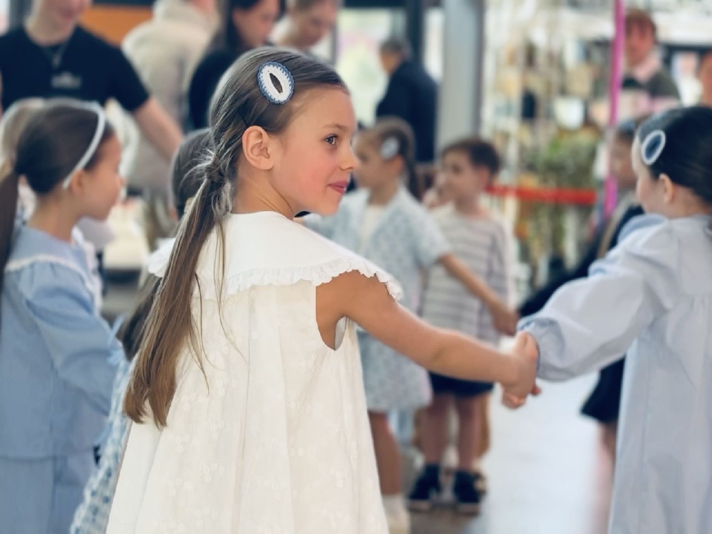 раменское, гжель, коллаборация, промыслы, народный художественный промысел,