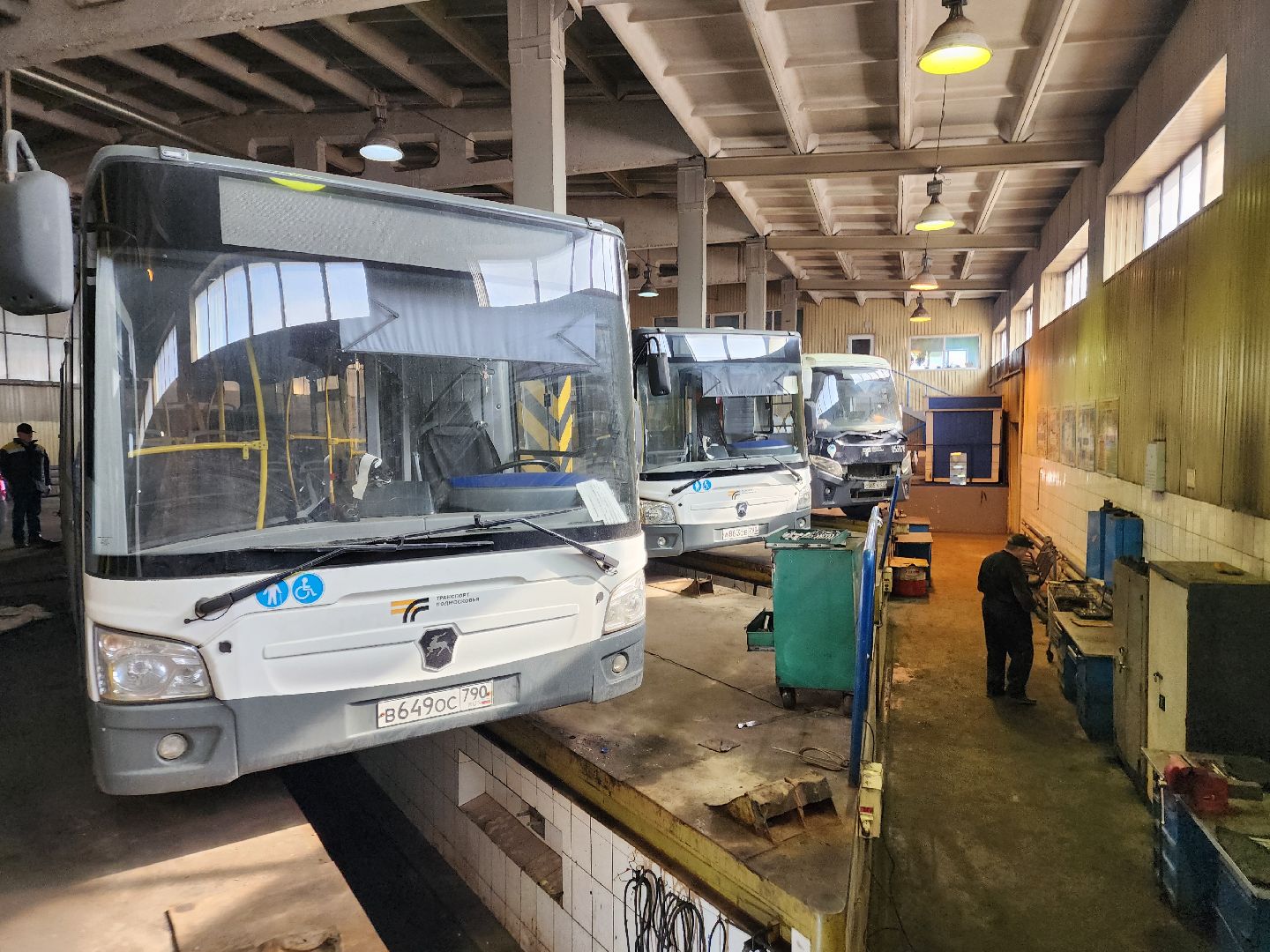 Чехов, мострансавто, общественный транспорт, автобусы, техническое состояние, ремонт, обслуживание, новые автобусы, комиссия, проверка, инспекция, глава округа михаил собакин,
