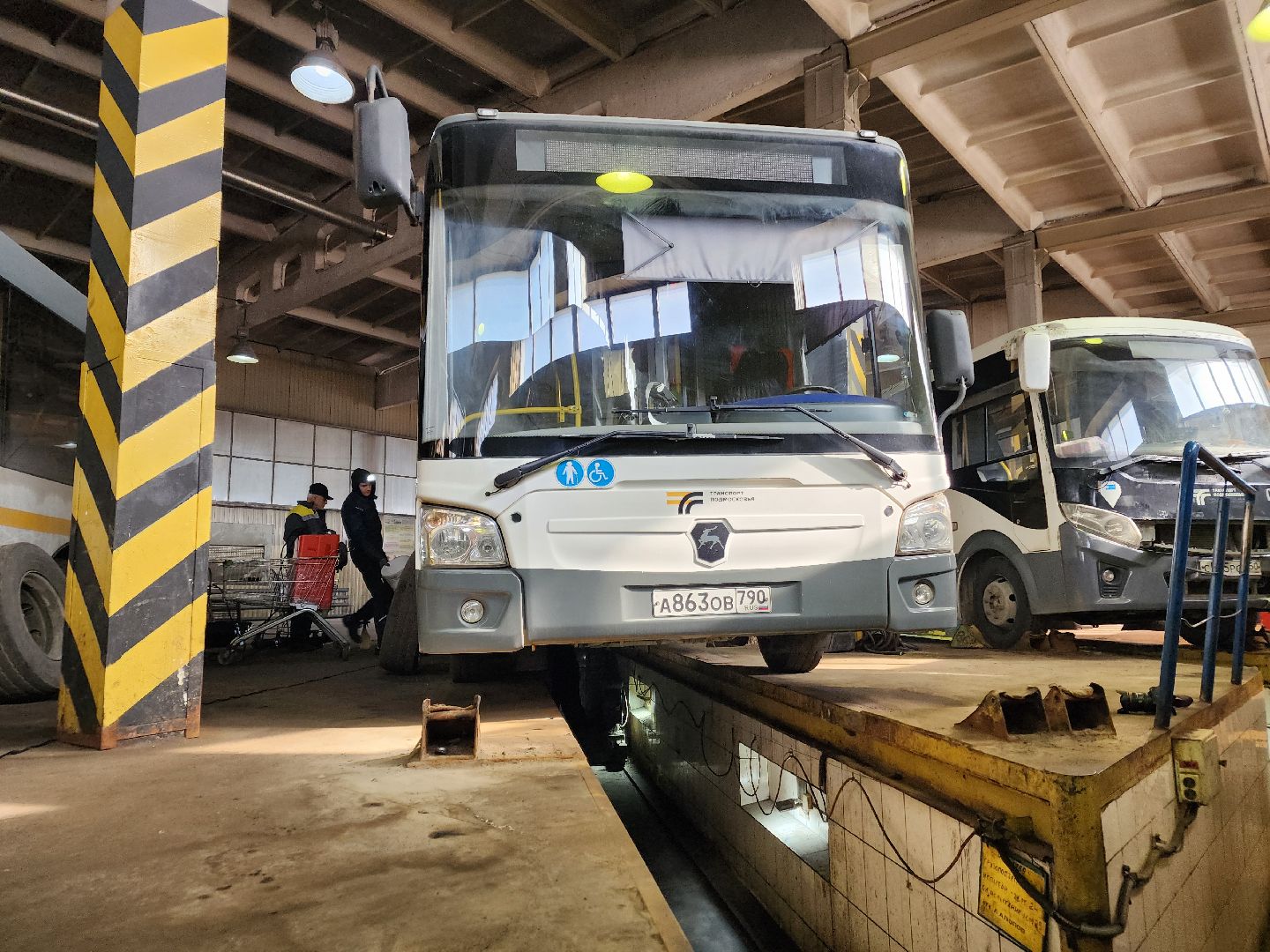 Чехов, мострансавто, общественный транспорт, автобусы, техническое состояние, ремонт, обслуживание, новые автобусы, комиссия, проверка, инспекция, глава округа михаил собакин,