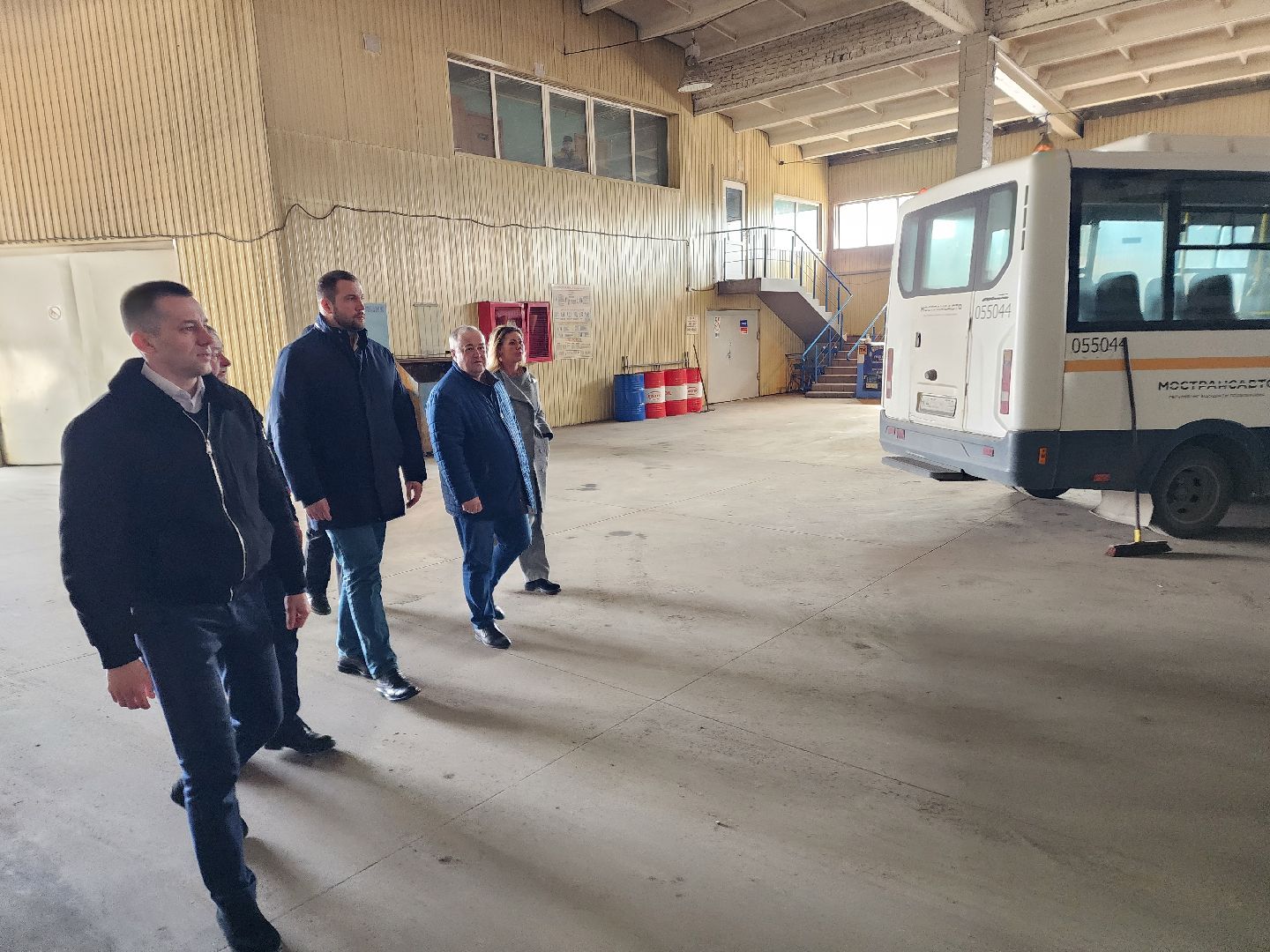 Чехов, мострансавто, общественный транспорт, автобусы, техническое состояние, ремонт, обслуживание, новые автобусы, комиссия, проверка, инспекция, глава округа михаил собакин,
