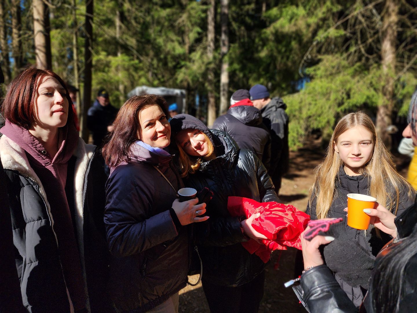 дубна, мемориальный комплекс, братская могила, субботник, глава городского округа, благоуйстройство, уборка леса,