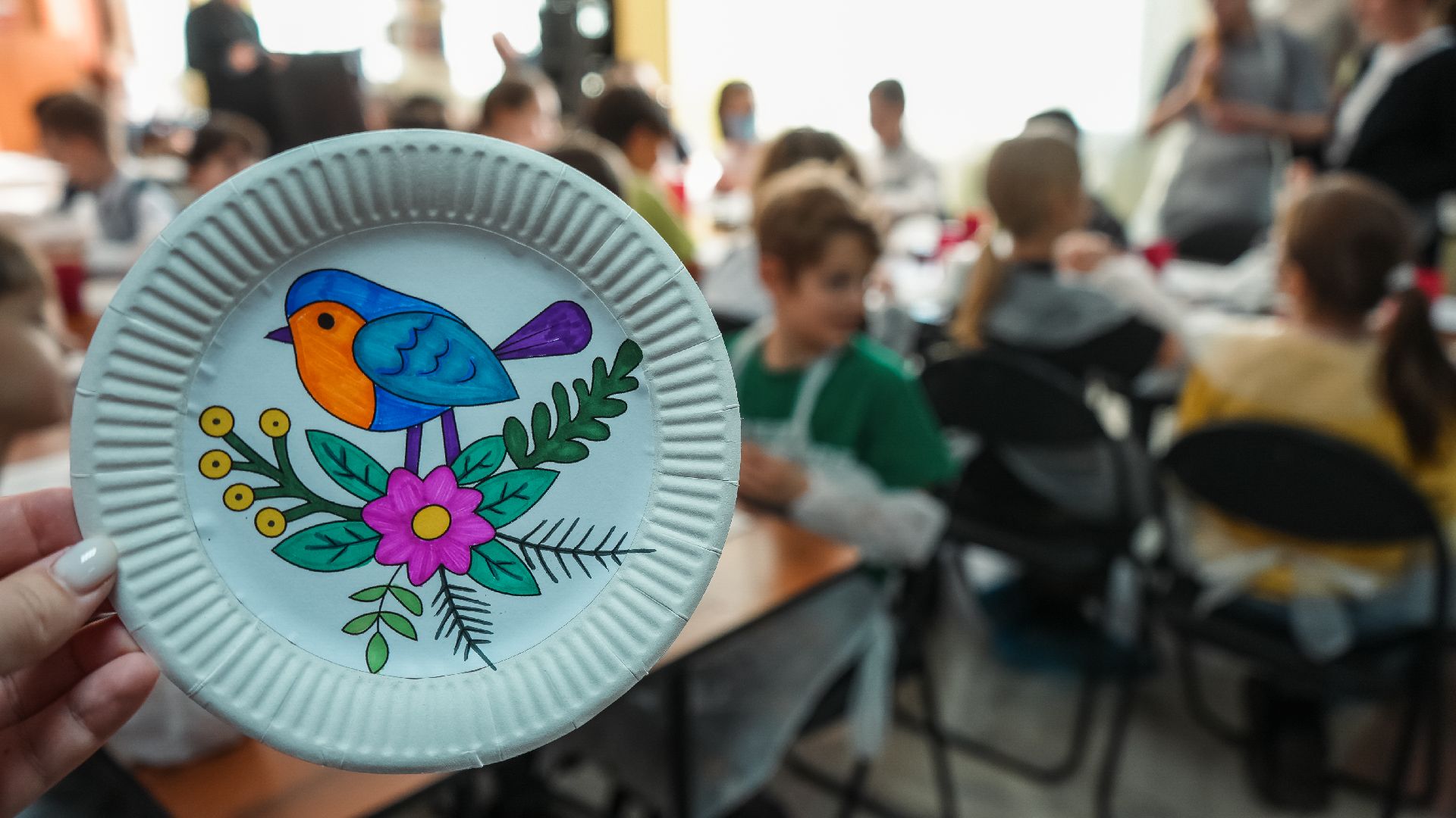 дк вертикаль, дзержинский, весна, школьники,