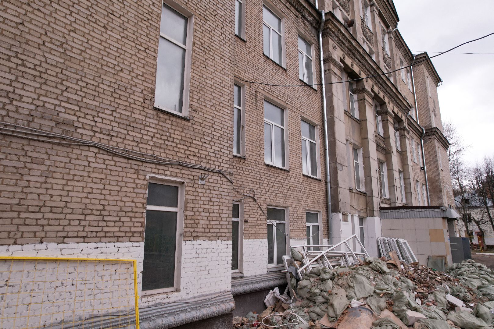 видео с коптера, школа 8 в химках, капремонт школы 8 в химках,