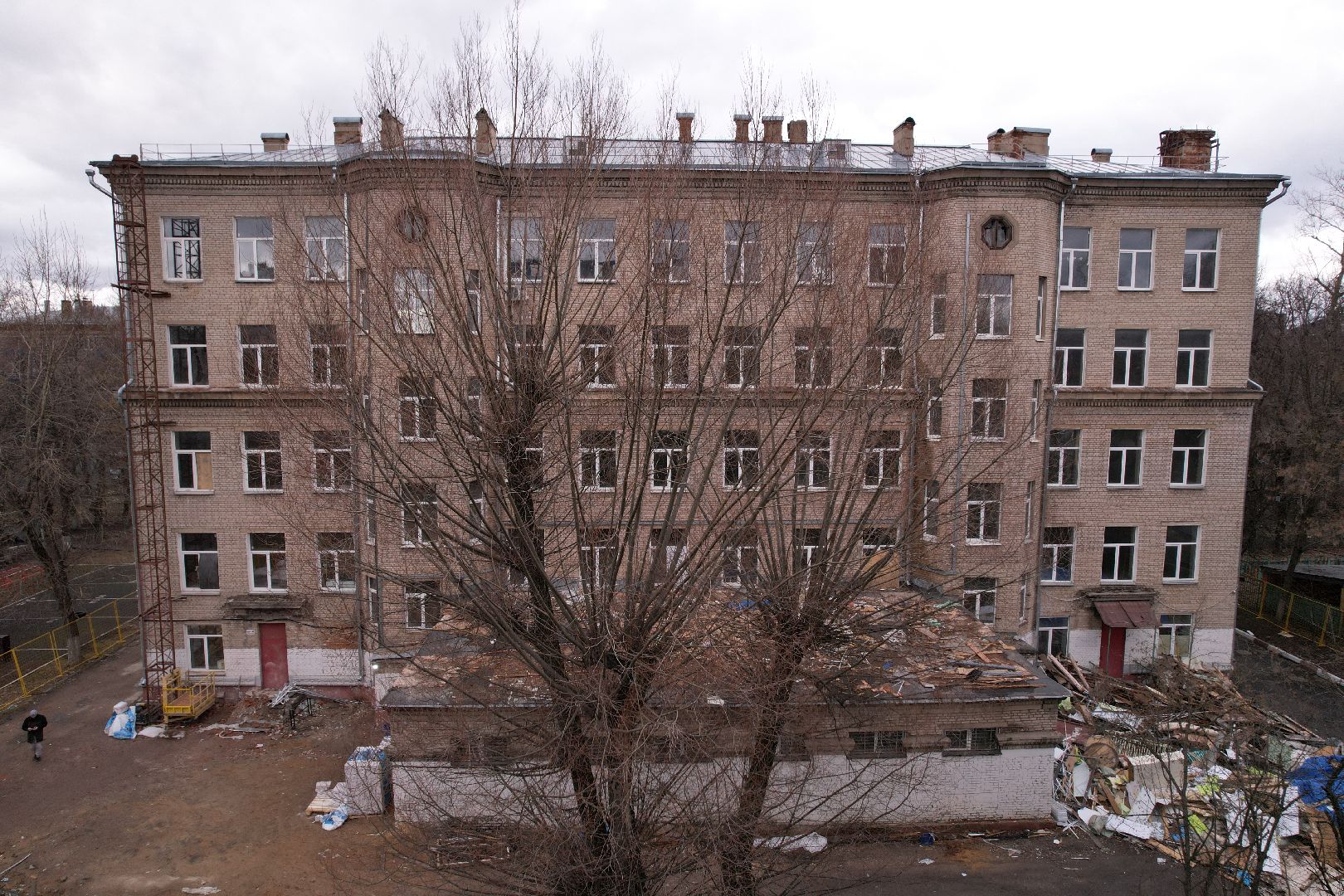видео с коптера, школа 8 в химках, капремонт школы 8 в химках,