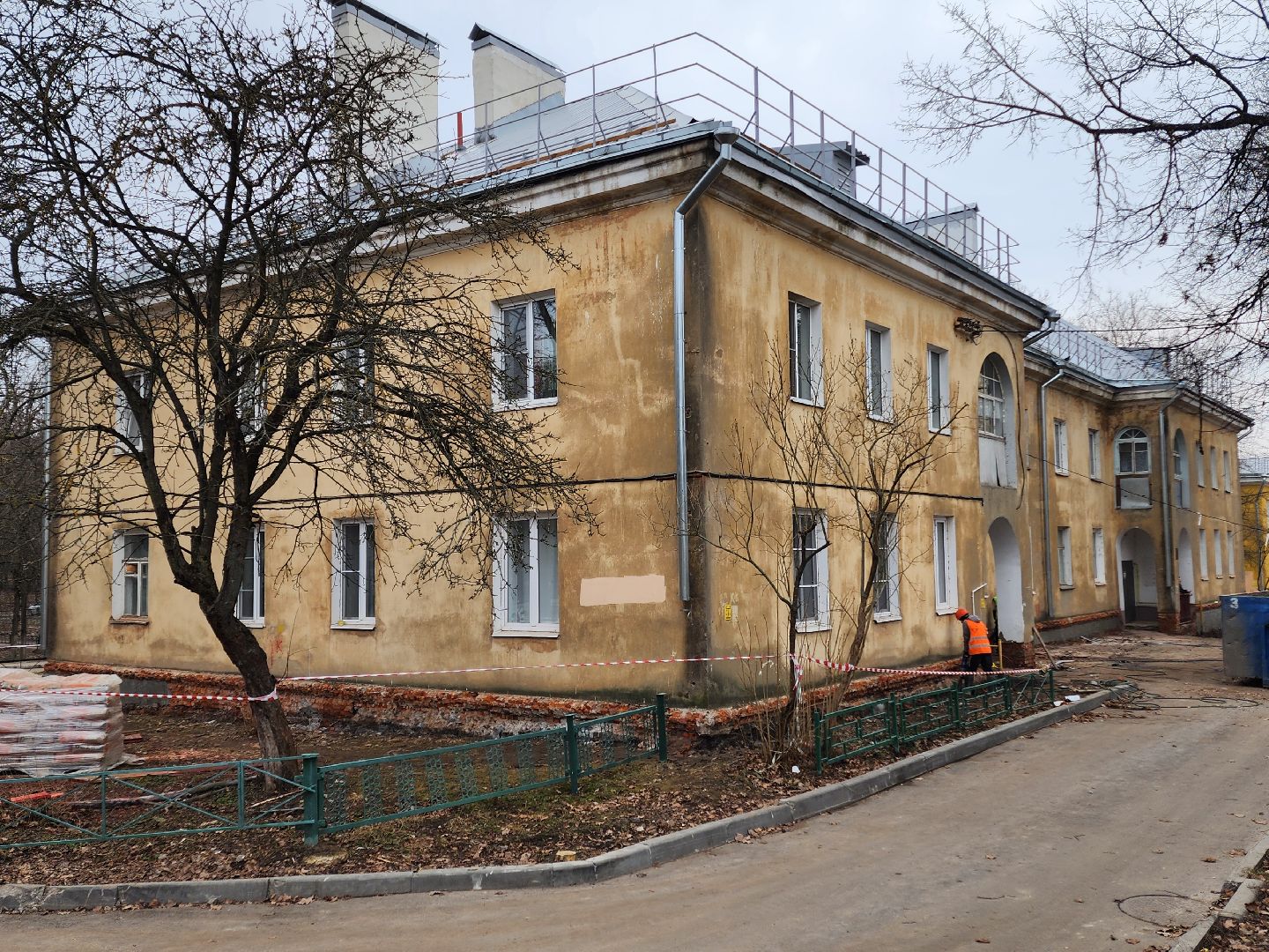 Чехов, улица Ильича 33, жилой дом, капитальный ремонт фундамента, отмостка, цоколь, бурение, заполнение пустот, укрепление и усиление фундамента, фонд капитального ремонта московской области,